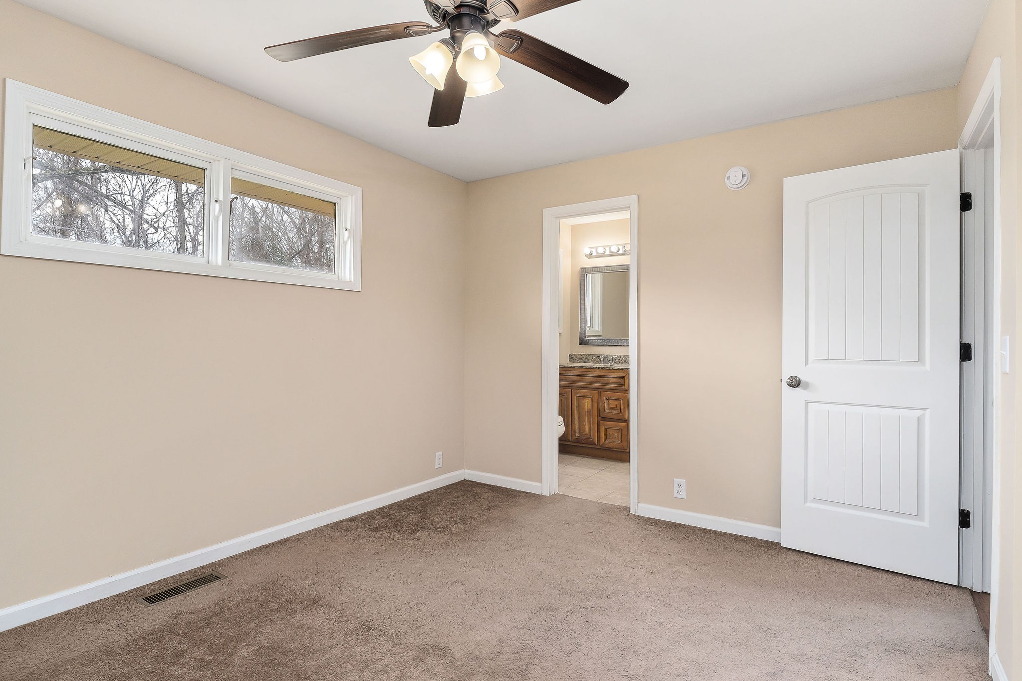 103 Ashwood Ln Property Photo 16