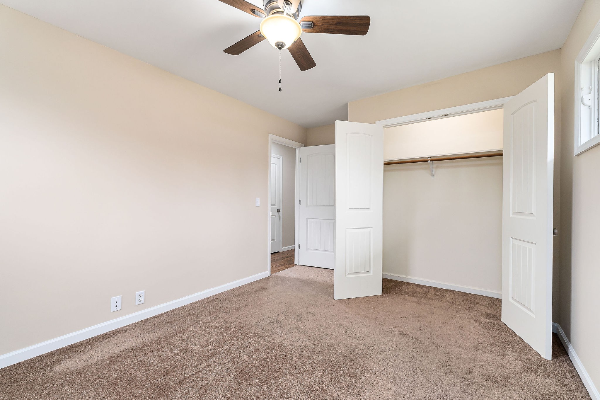 103 Ashwood Ln Property Photo 18