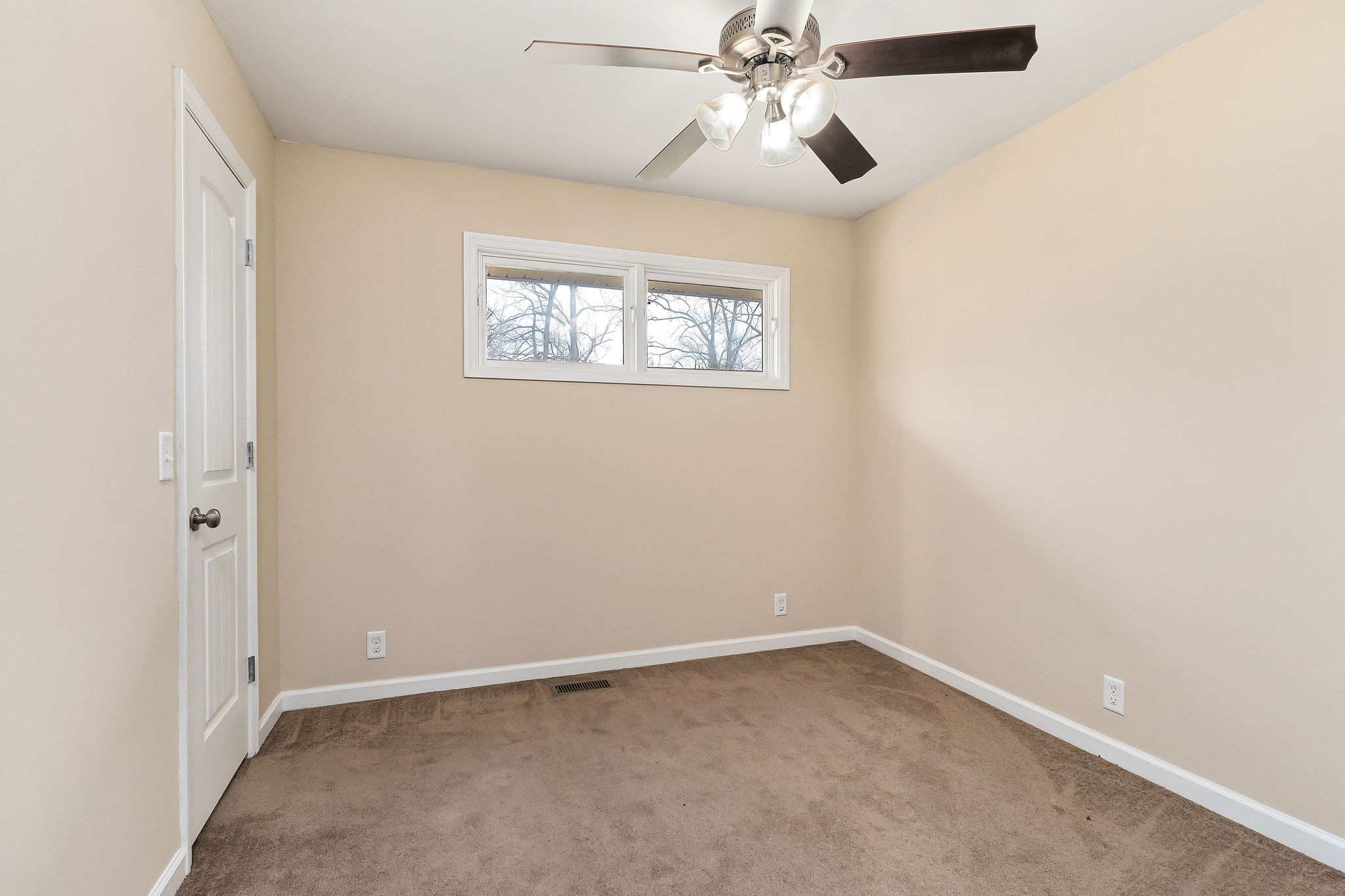 103 Ashwood Ln Property Photo 26