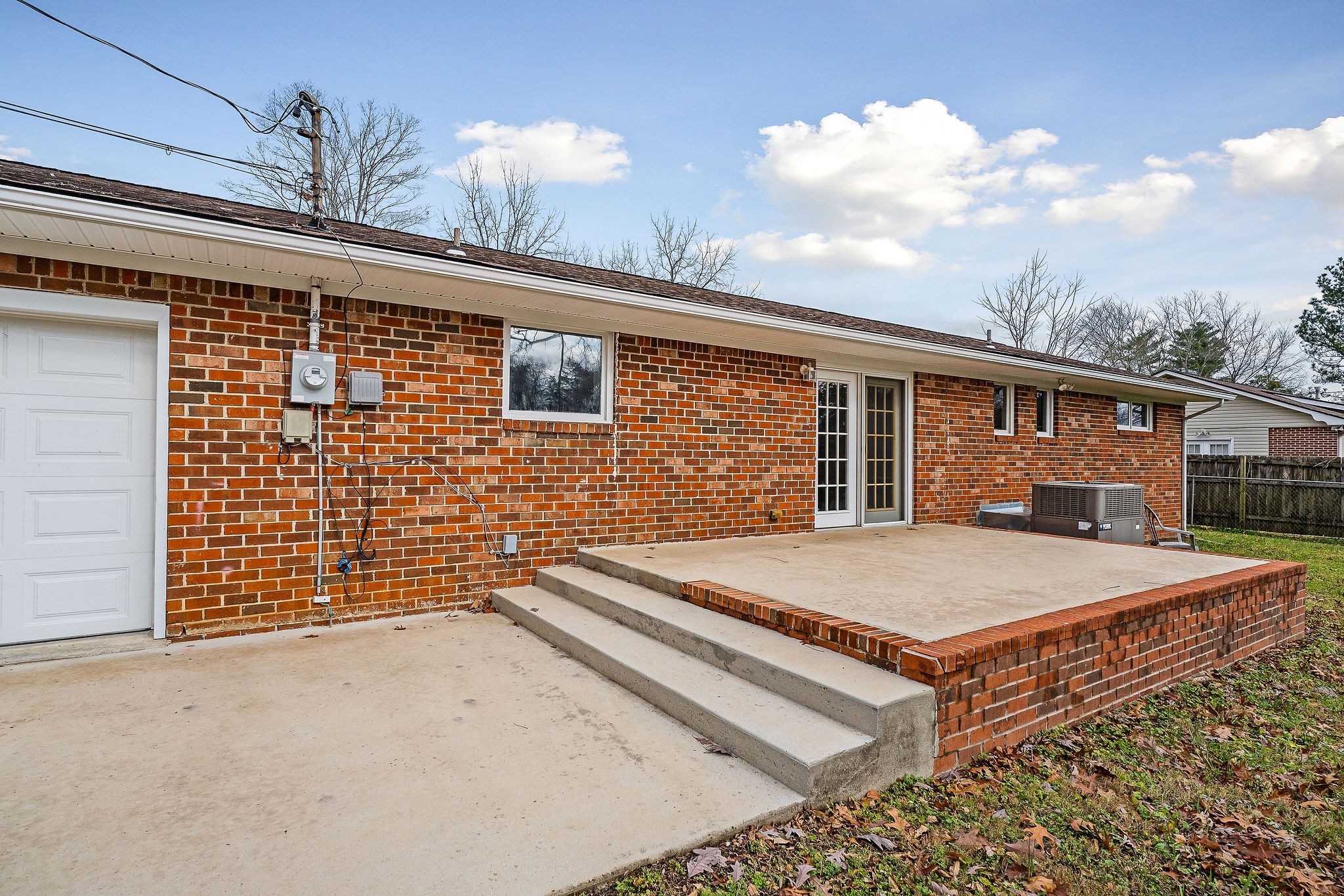 103 Ashwood Ln Property Photo 32