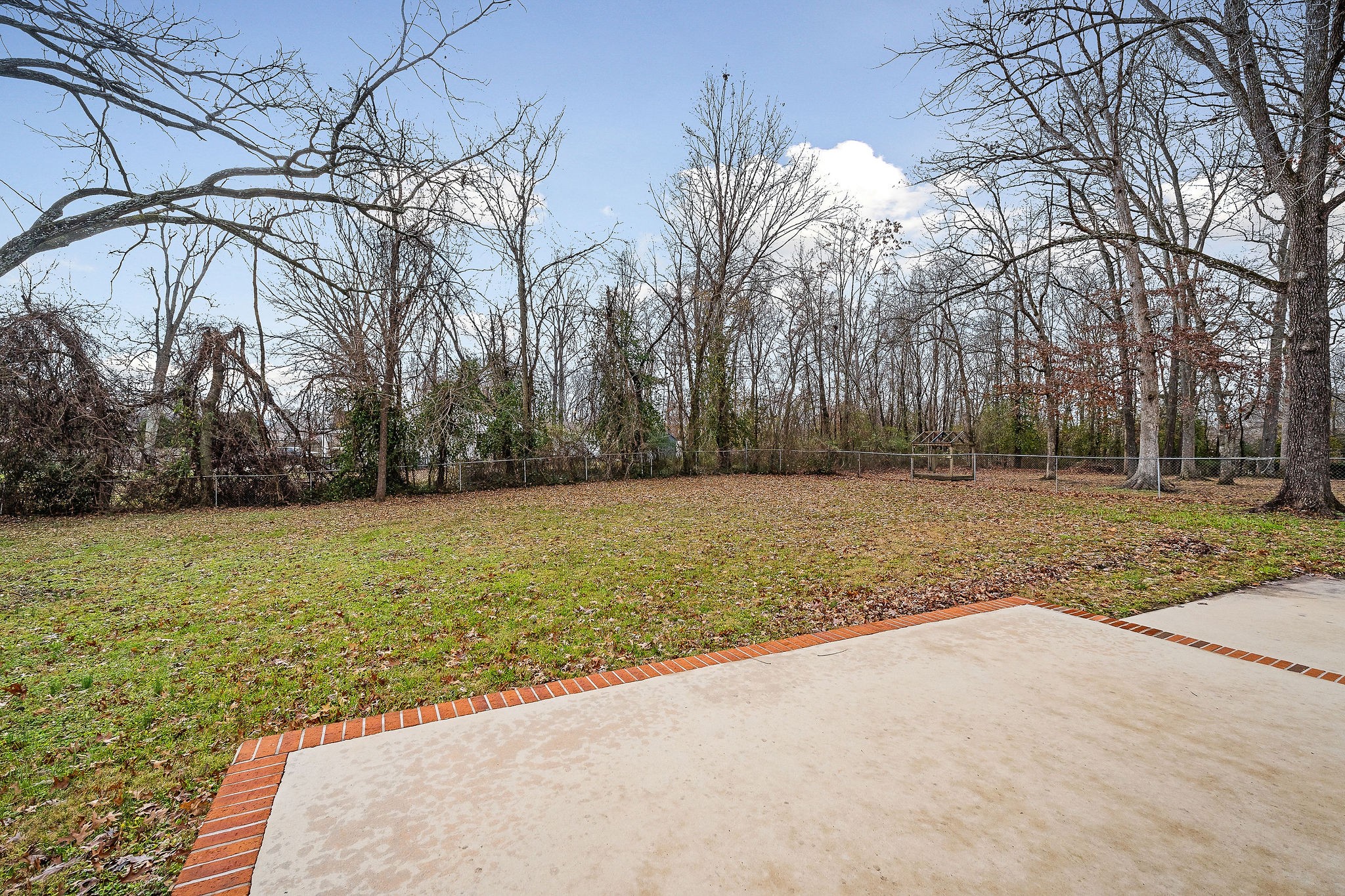 103 Ashwood Ln Property Photo 33