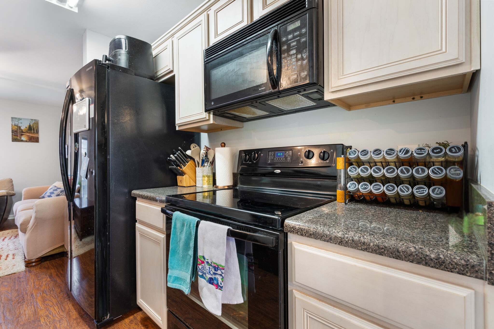 110 Oak Valley Cir Property Photo 6