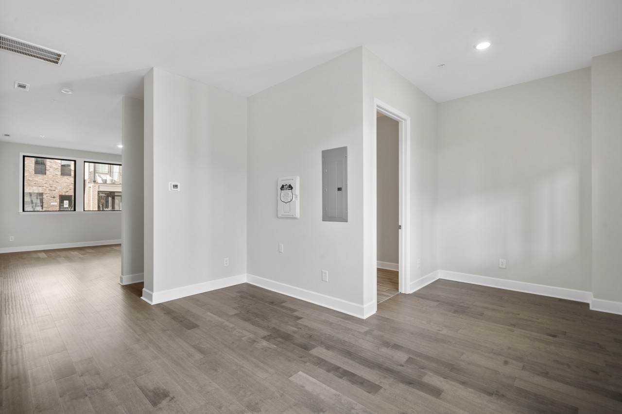308 Daxton Pl Property Photo 5