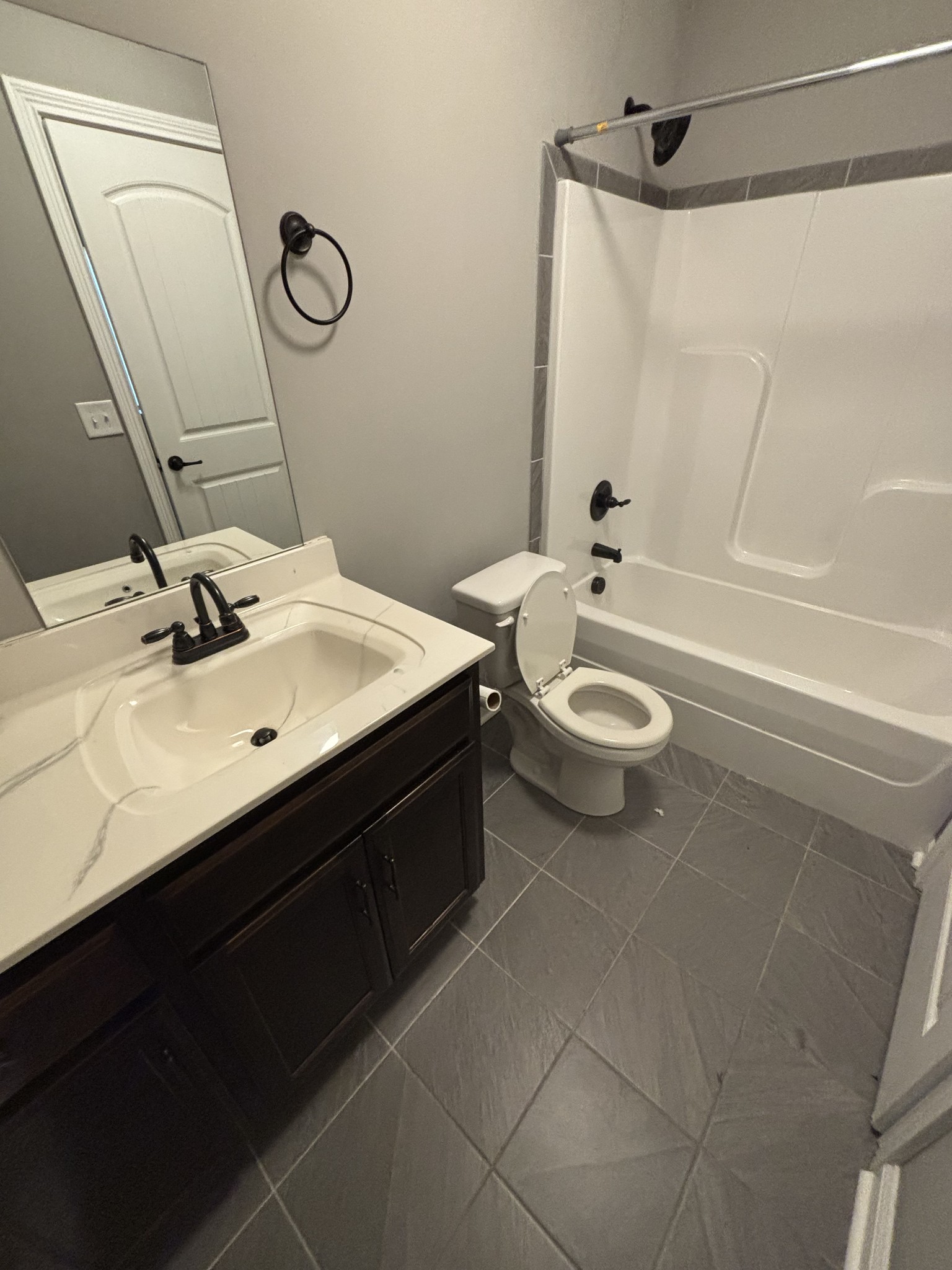 1054 Harrison Way Property Photo 24