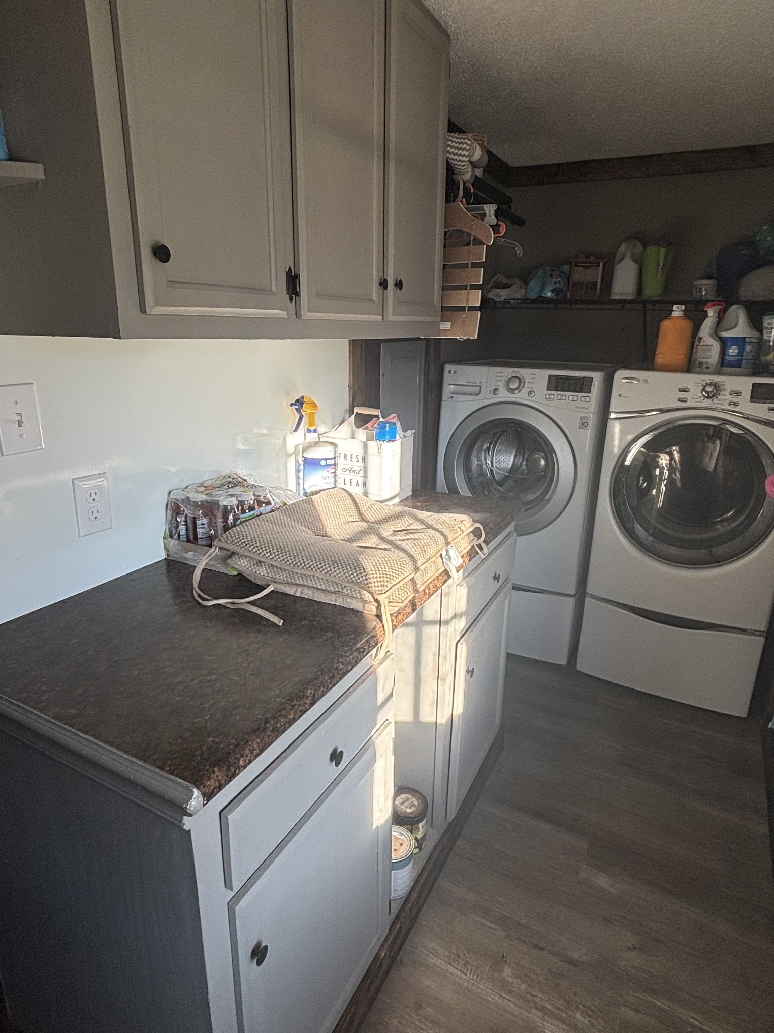 5776 Craft Rd Property Photo 27