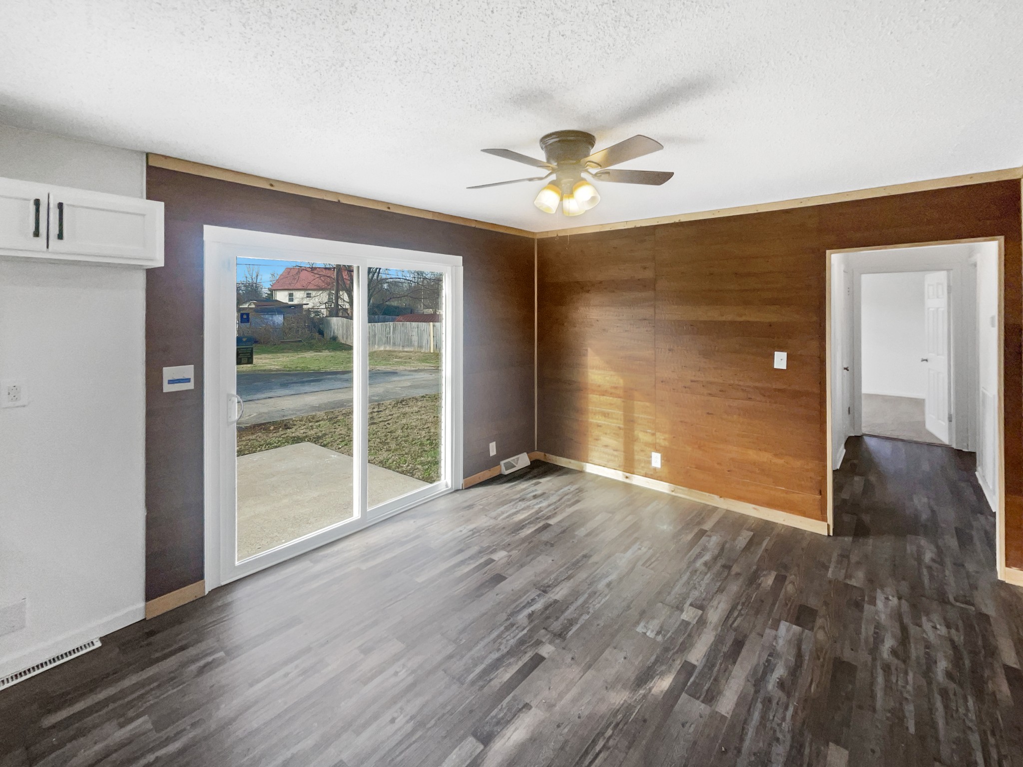 542 Morrison Dr Property Photo 11