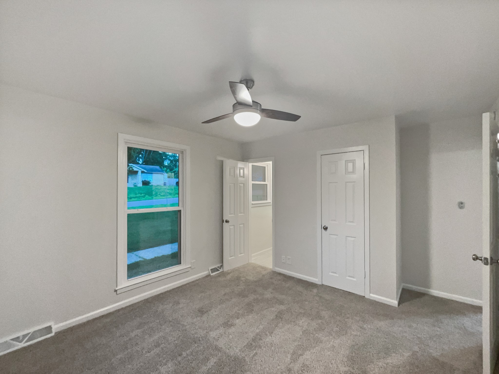 542 Morrison Dr Property Photo 11