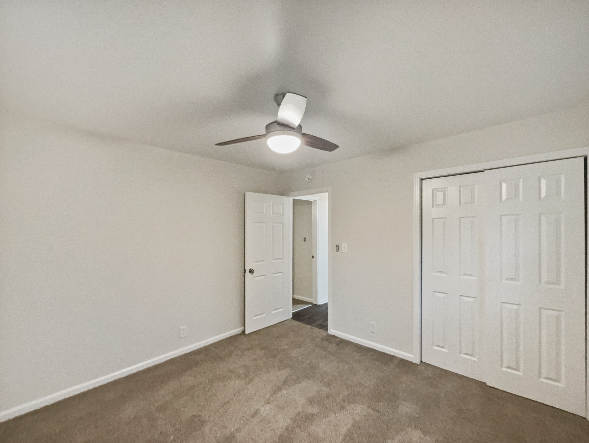 542 Morrison Dr Property Photo 14