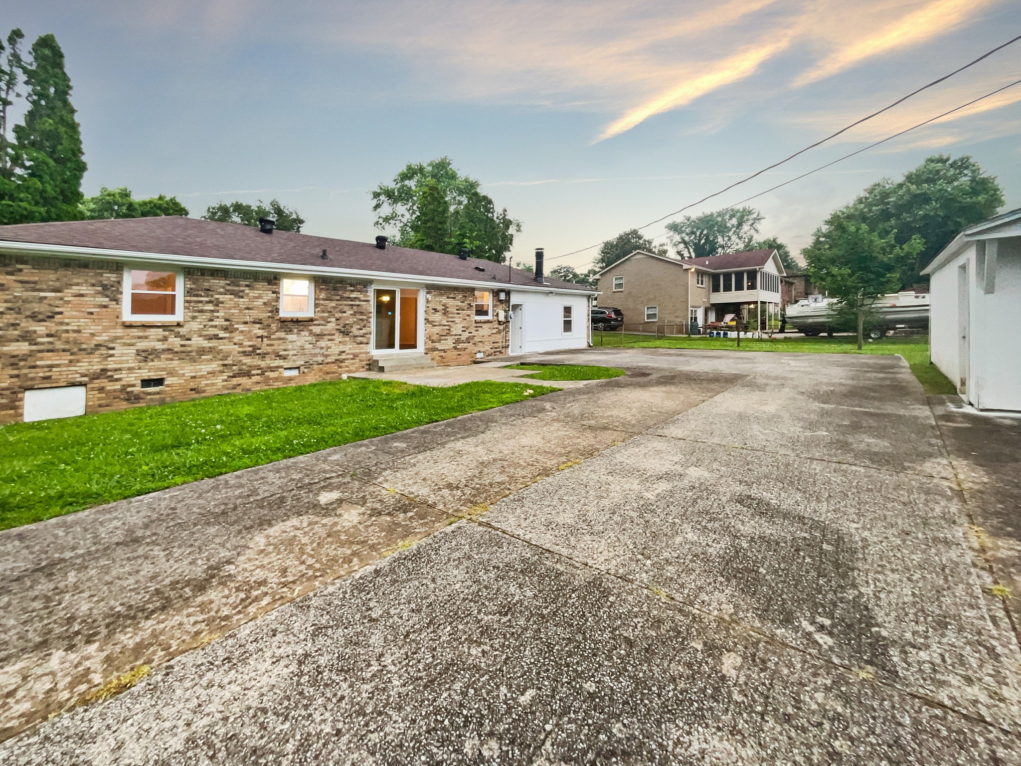 542 Morrison Dr Property Photo 18