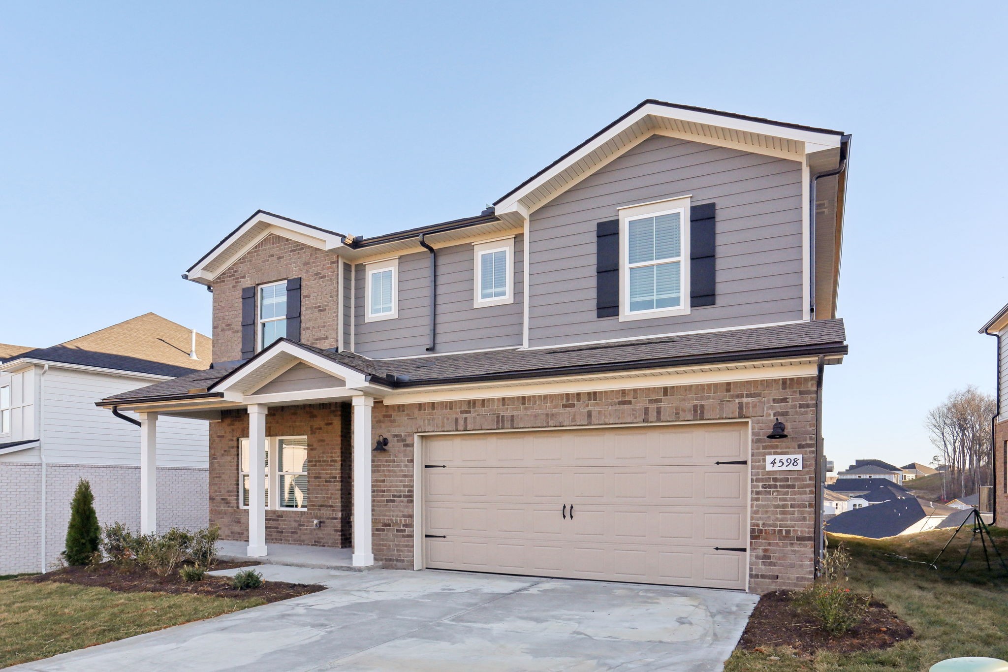 4598 Winslet Dr Property Photo 3