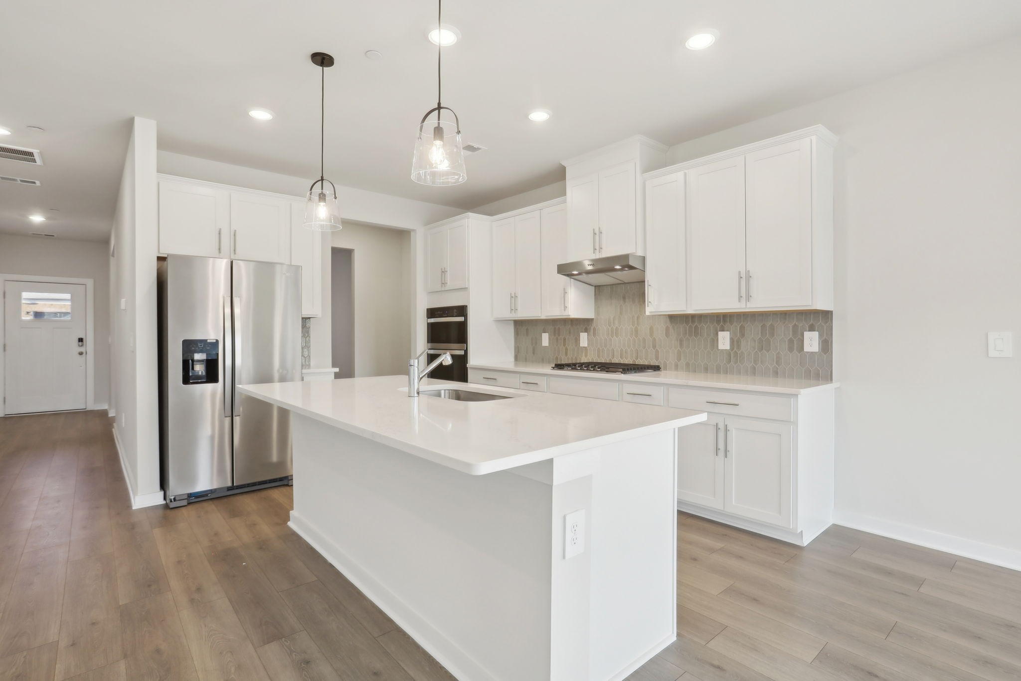 4598 Winslet Dr Property Photo 4