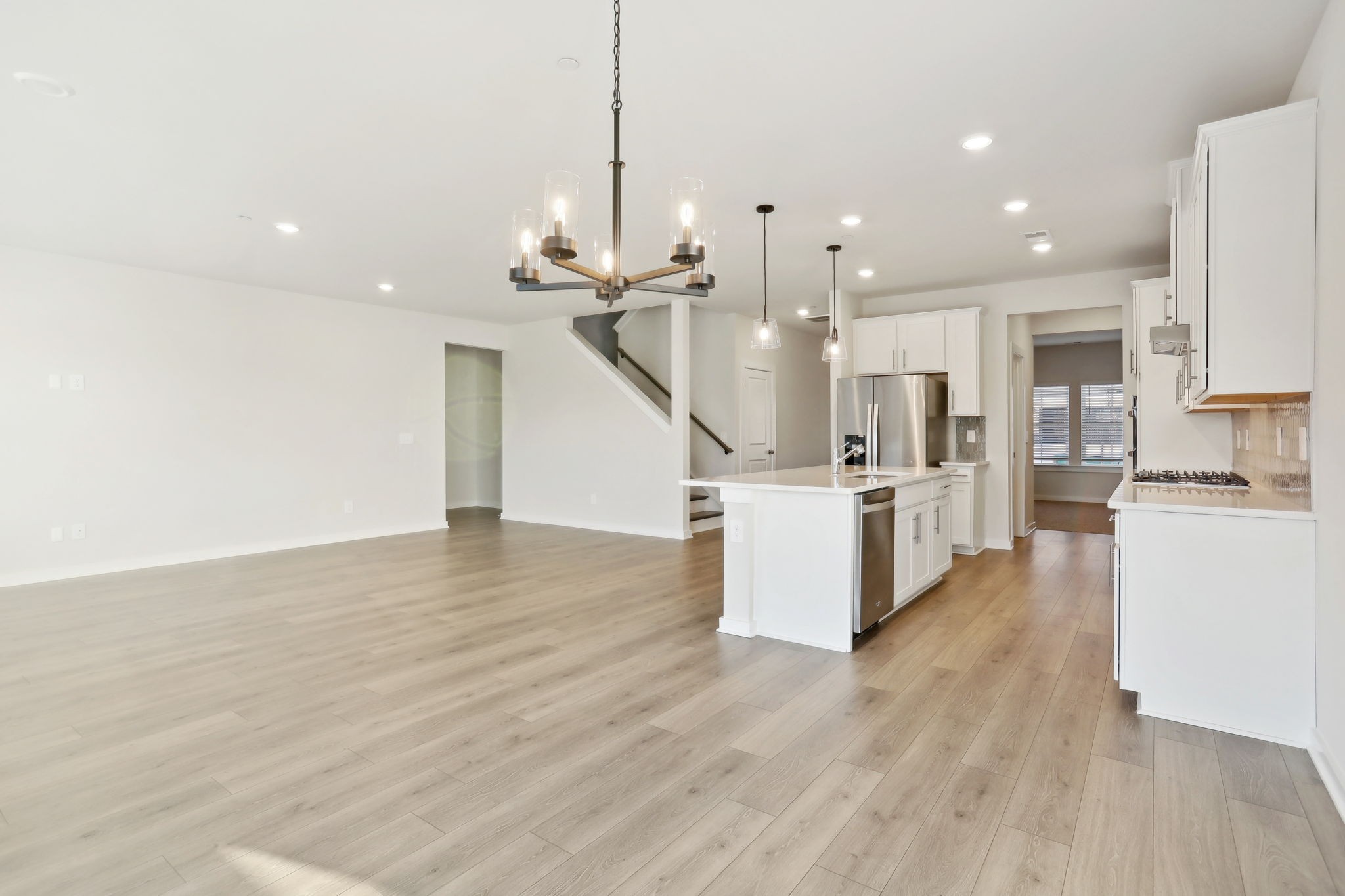 4598 Winslet Dr Property Photo 7