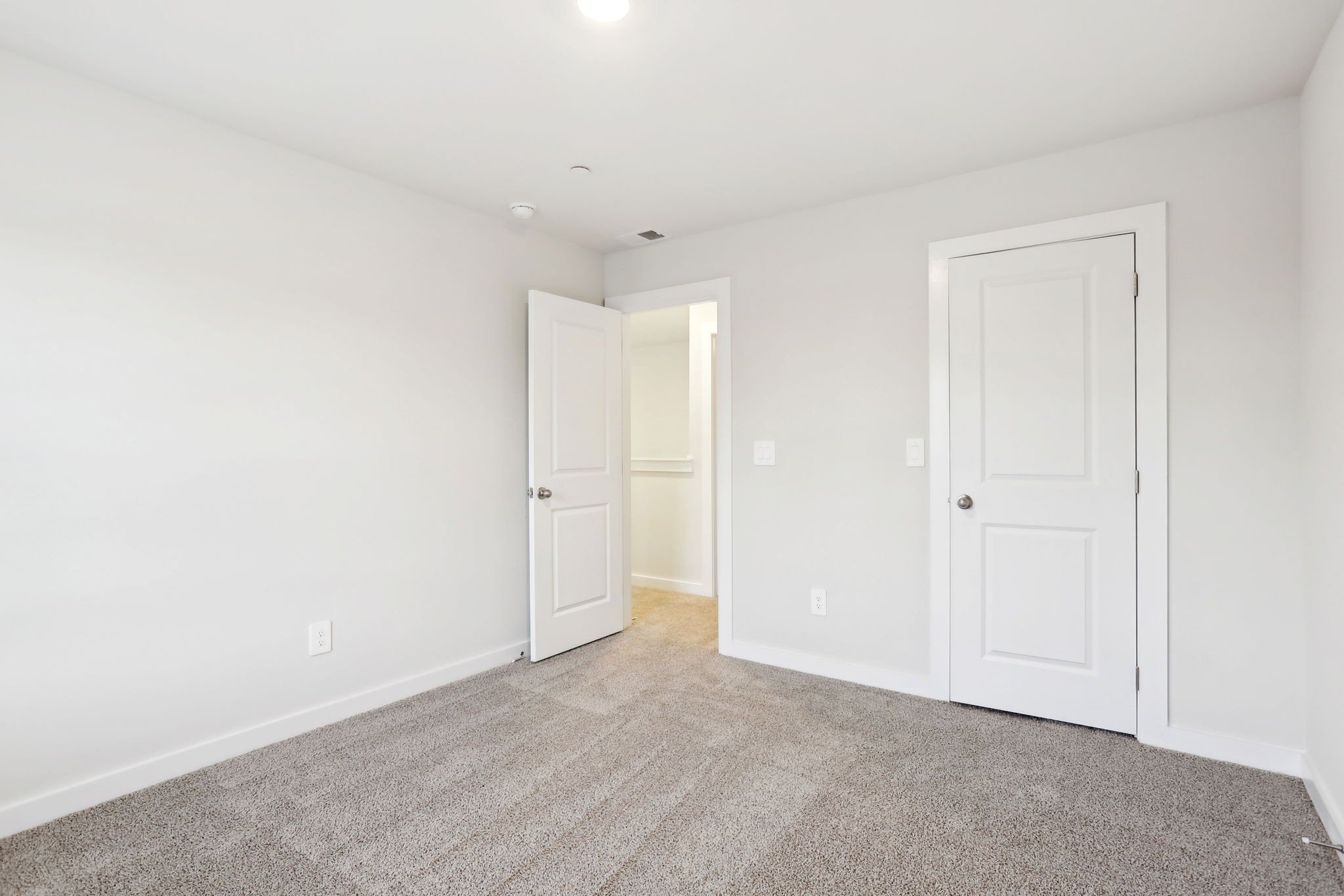 4598 Winslet Dr Property Photo 18