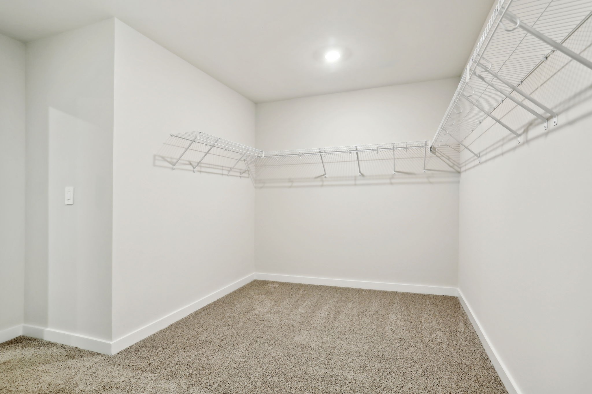 4598 Winslet Dr Property Photo 36