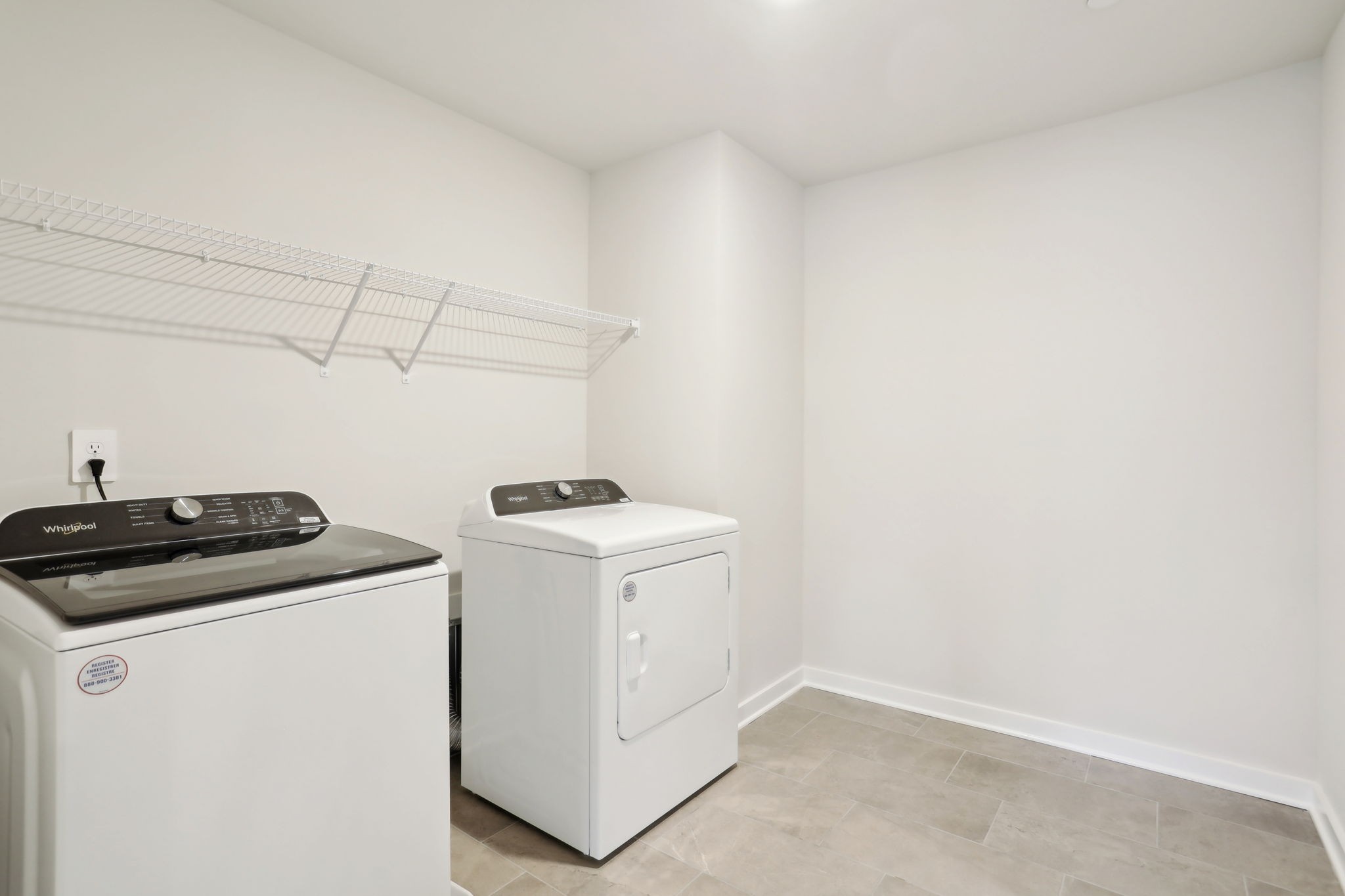 4598 Winslet Dr Property Photo 37