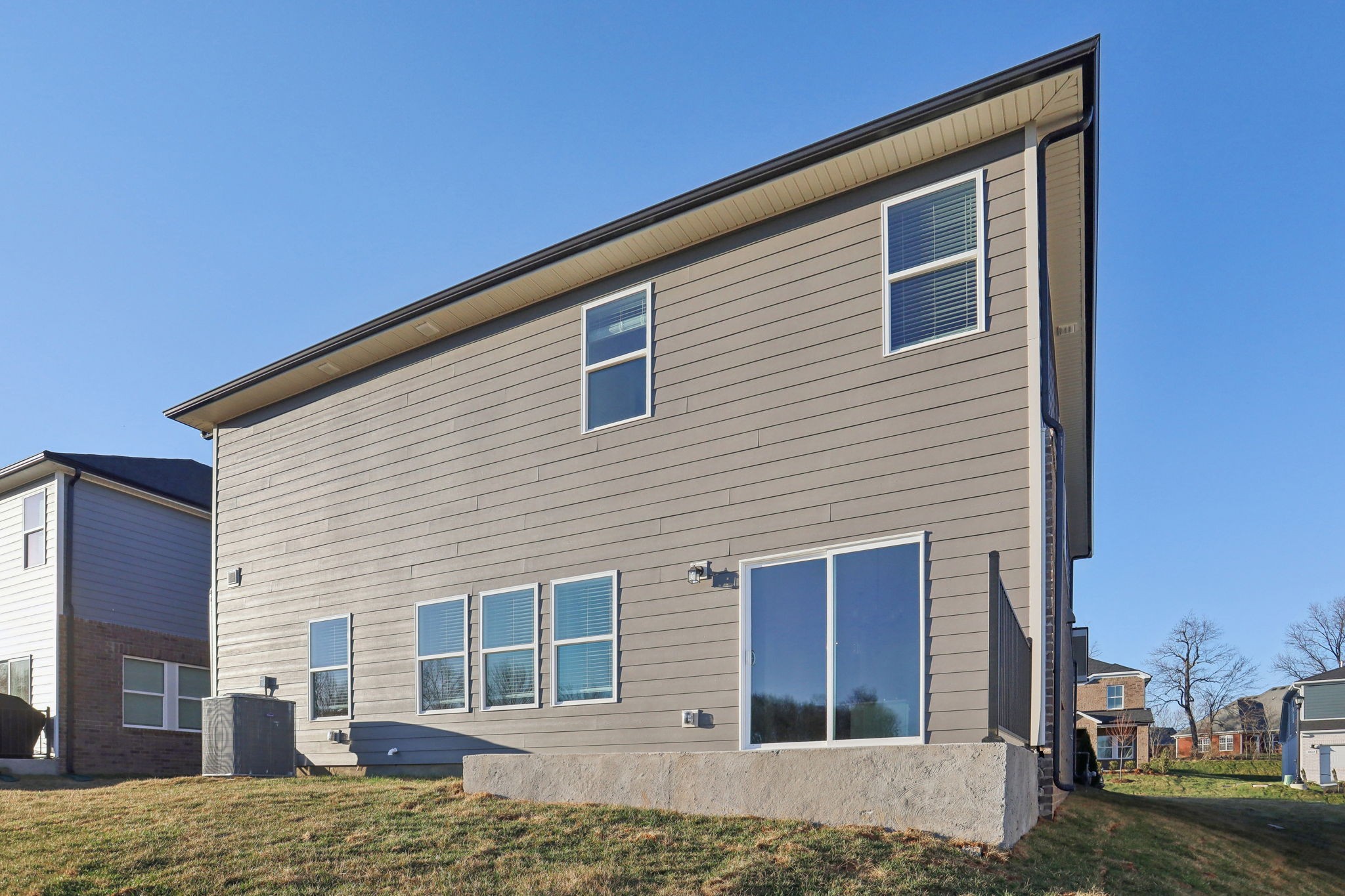 4598 Winslet Dr Property Photo 41
