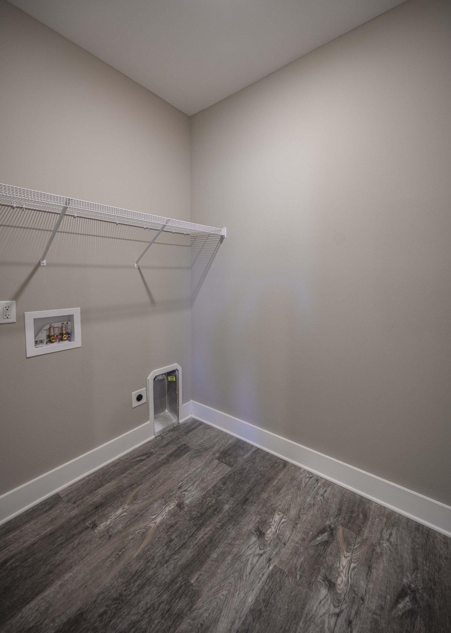 2133 Barringer Ln Property Photo 29