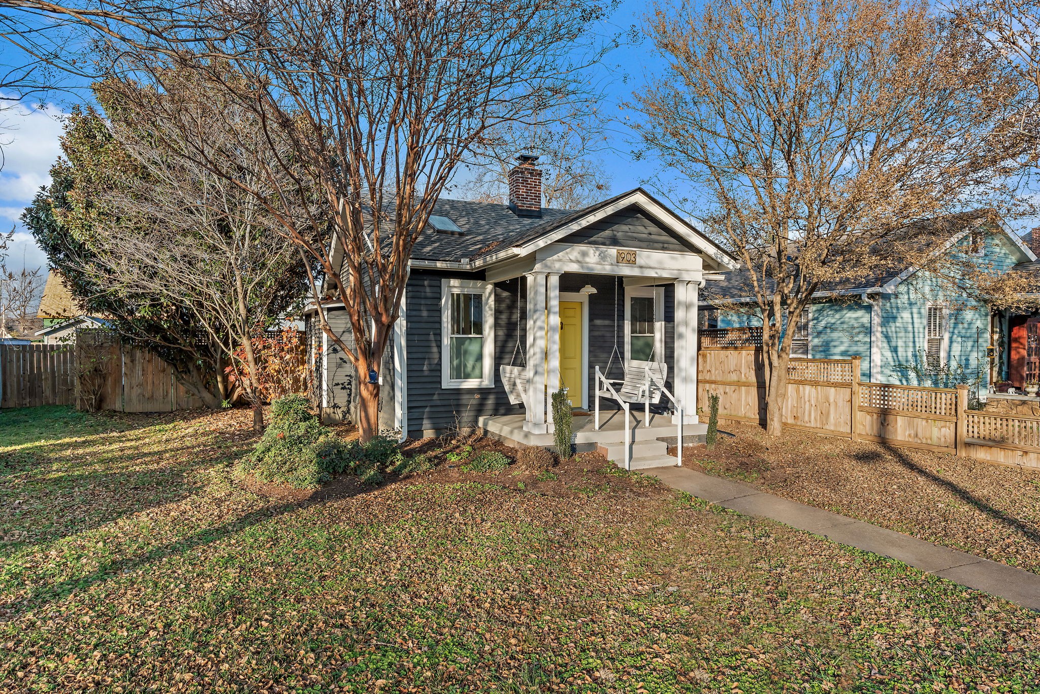 1903 Fatherland St Property Photo 2