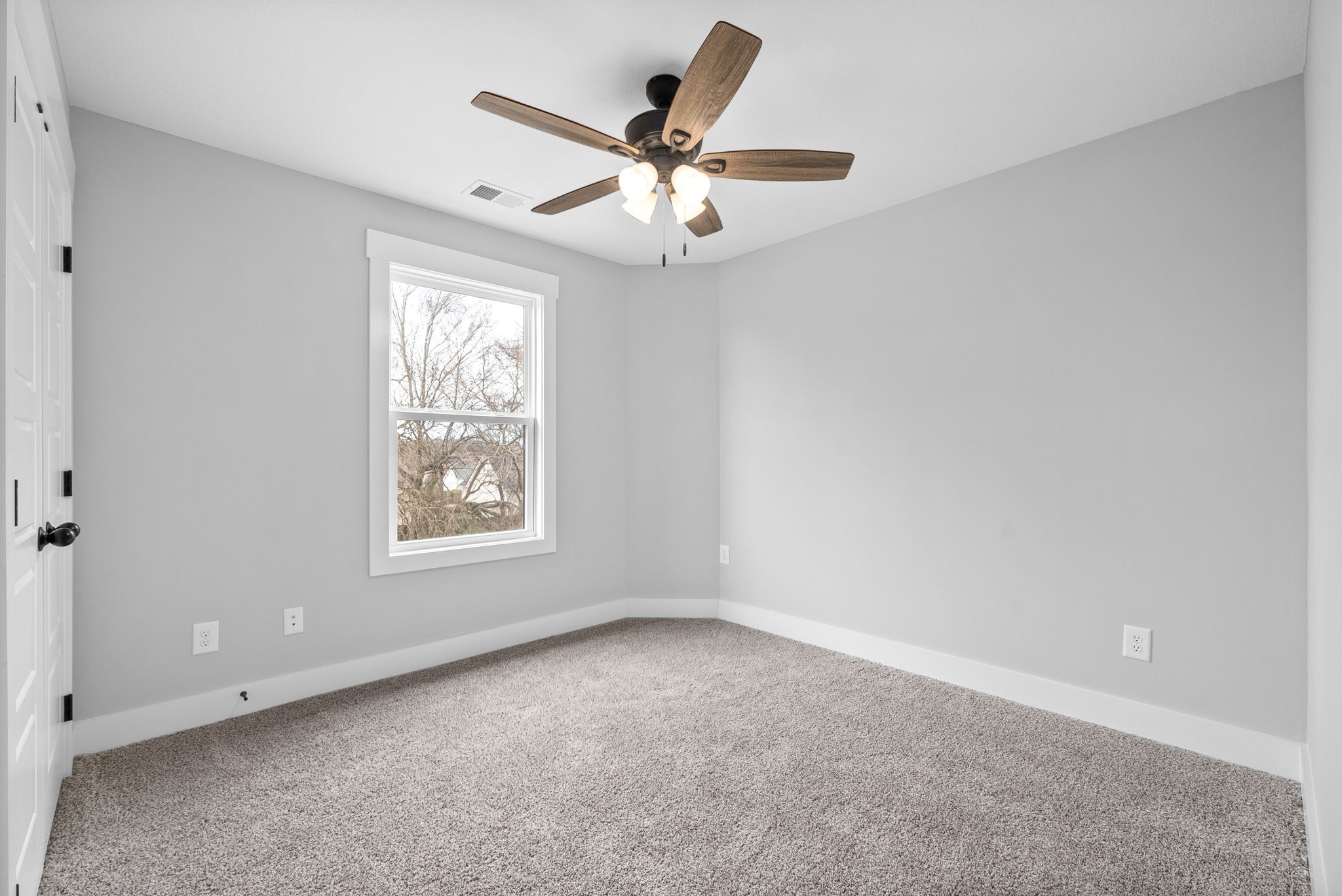 969 Isaac Dr Property Photo 35