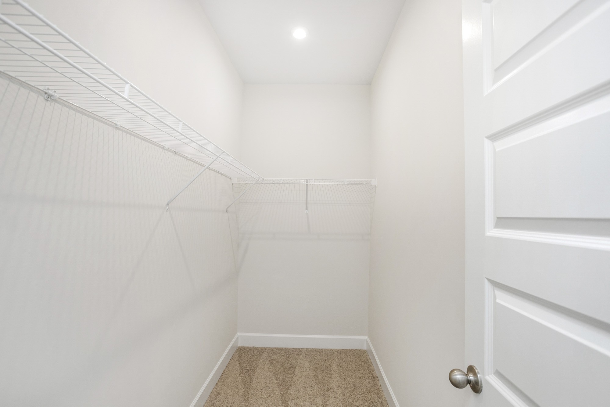 915 Champions Circle Property Photo 21