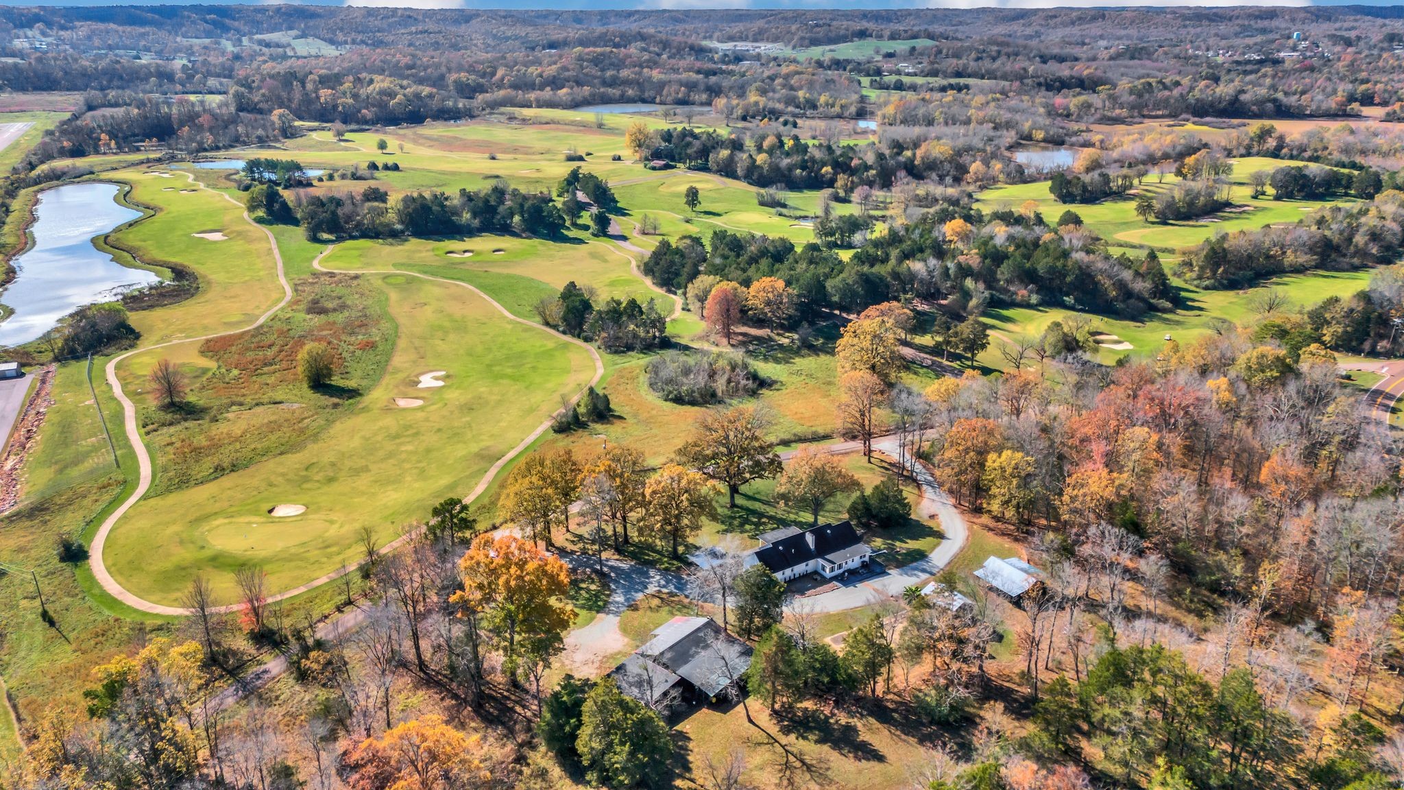 125 Airport Rd Property Photo
