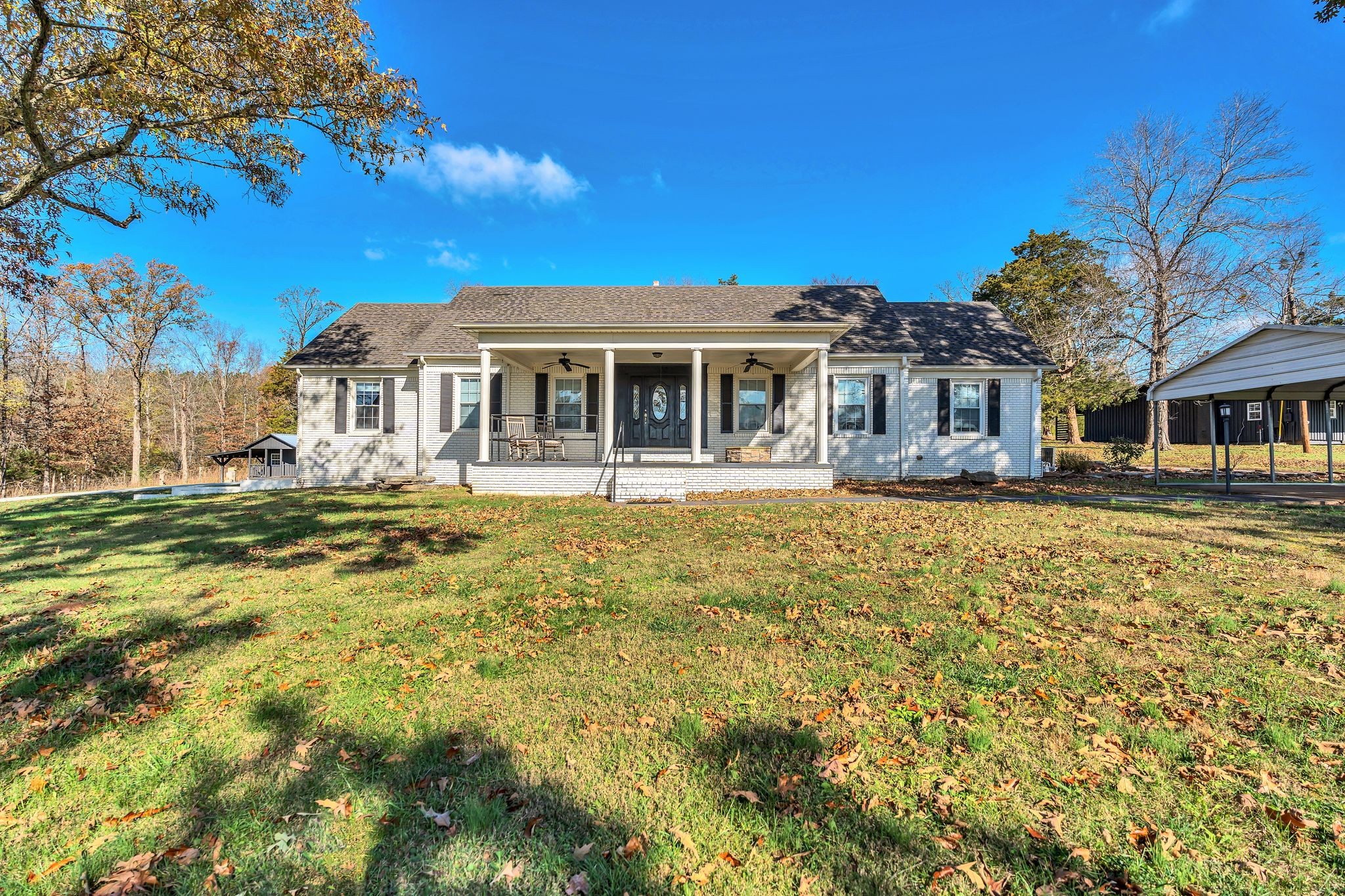125 Airport Rd Property Photo 1