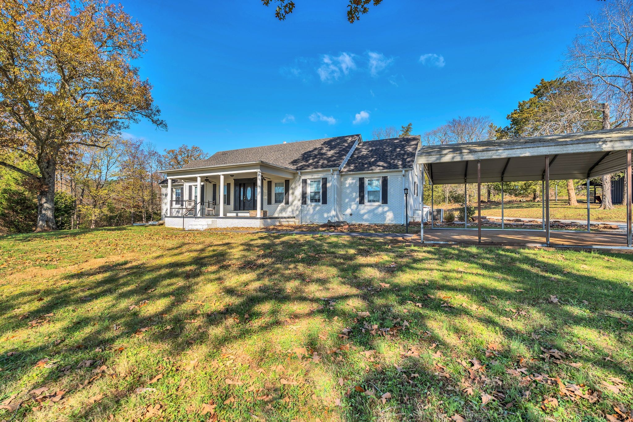 125 Airport Rd Property Photo 8