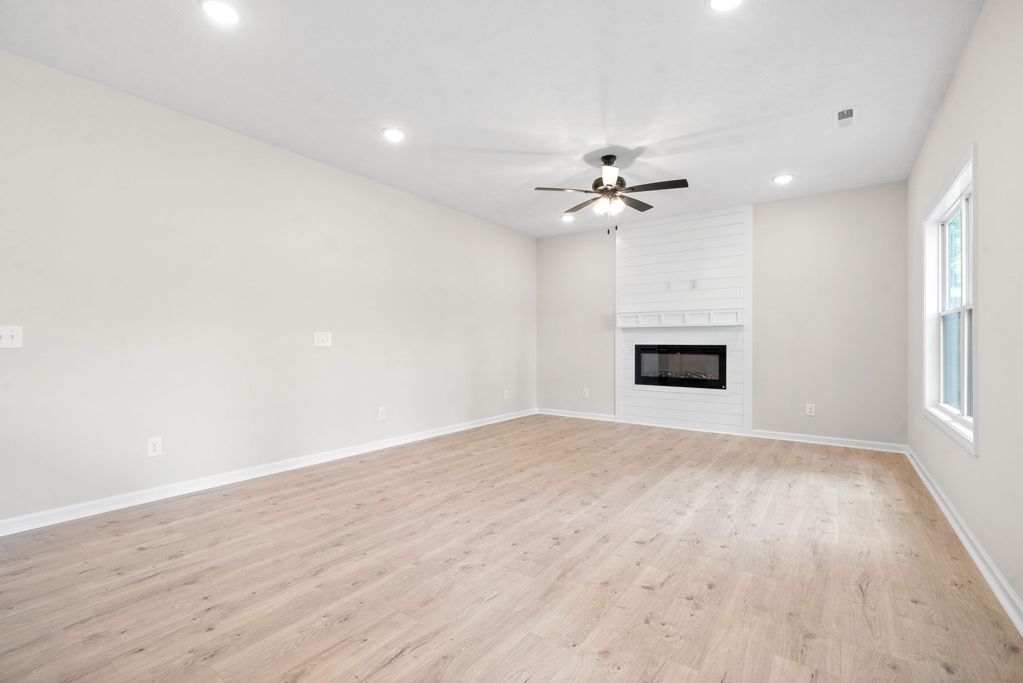 1220 Boulder Pass Rd Property Photo 6
