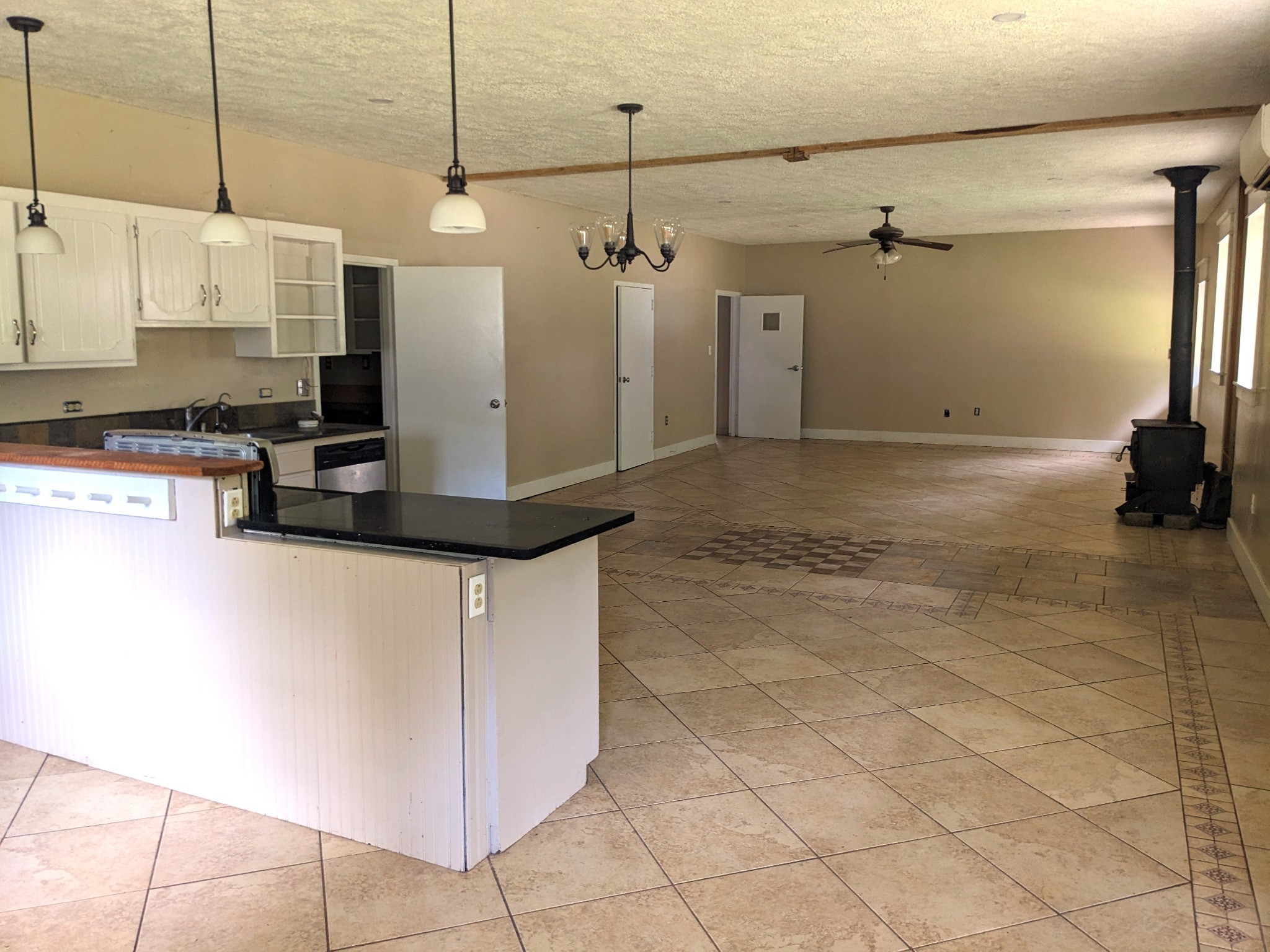 168 Three Springs Rd Property Photo 32