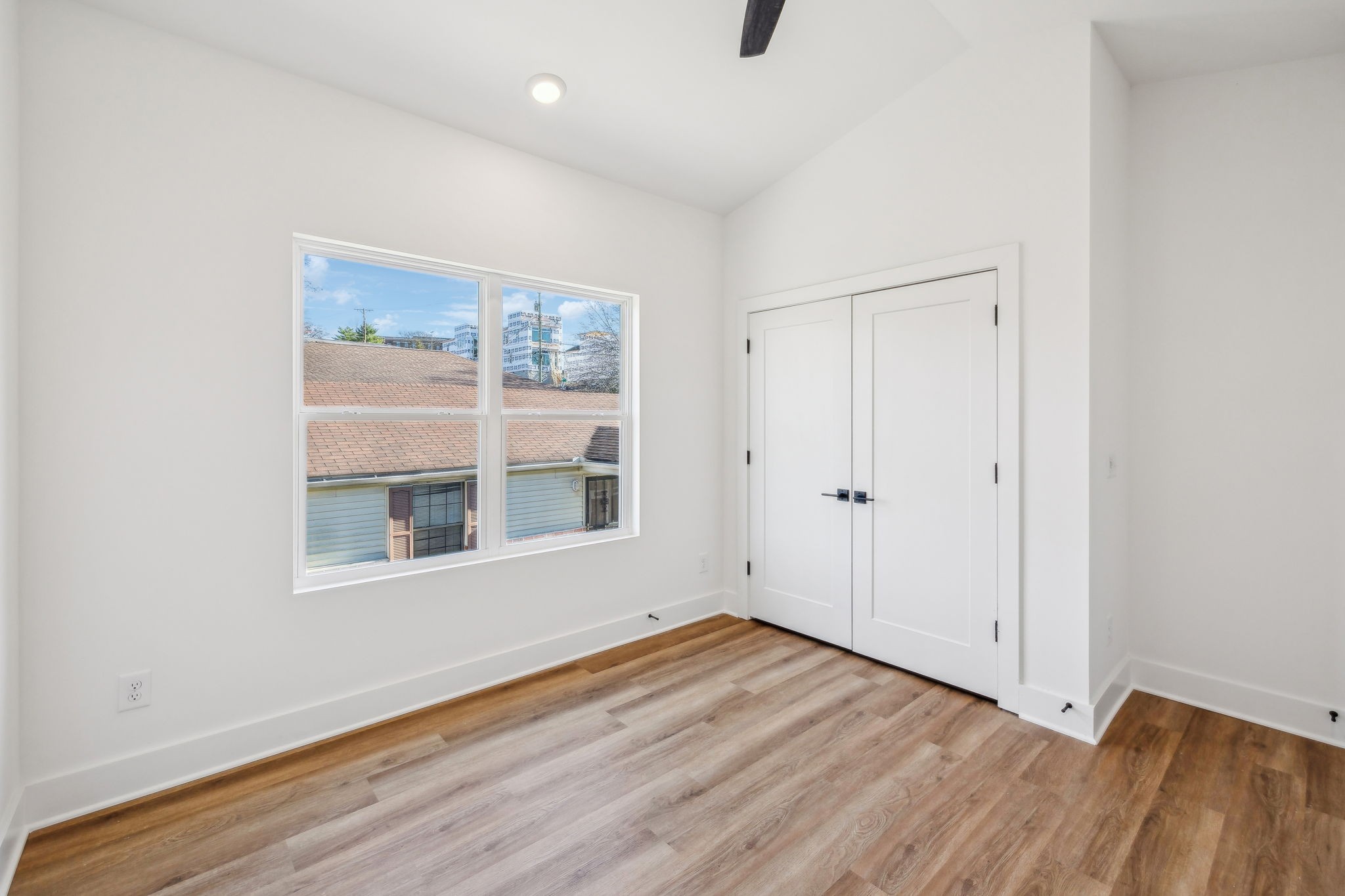 3816 Tigerbelle Dr Property Photo 23