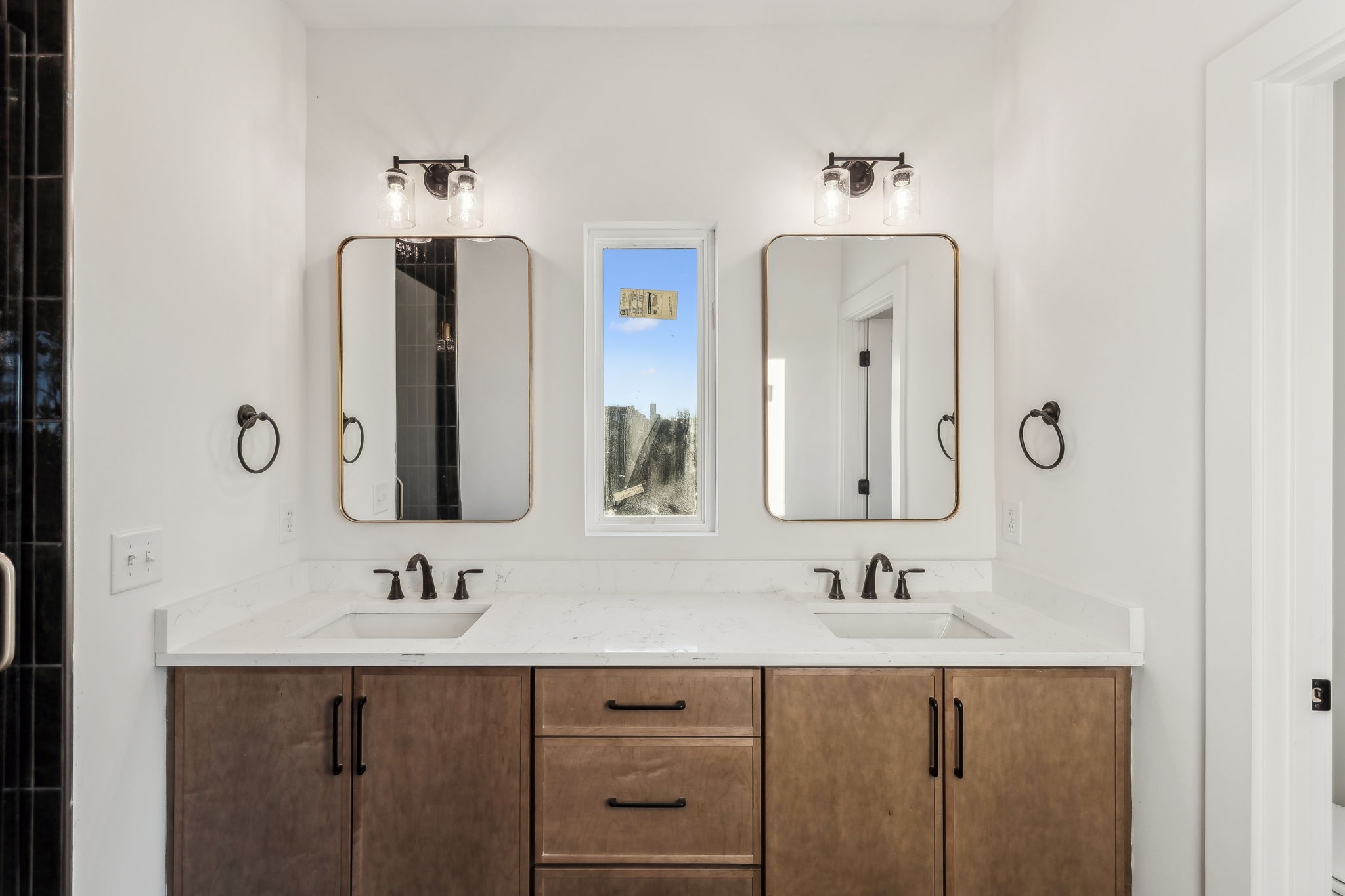 3822 Tigerbelle Dr Property Photo 16