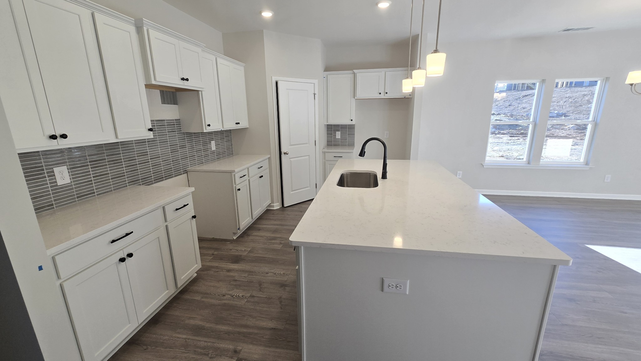 6221 Kenwyn Pass Property Photo 6