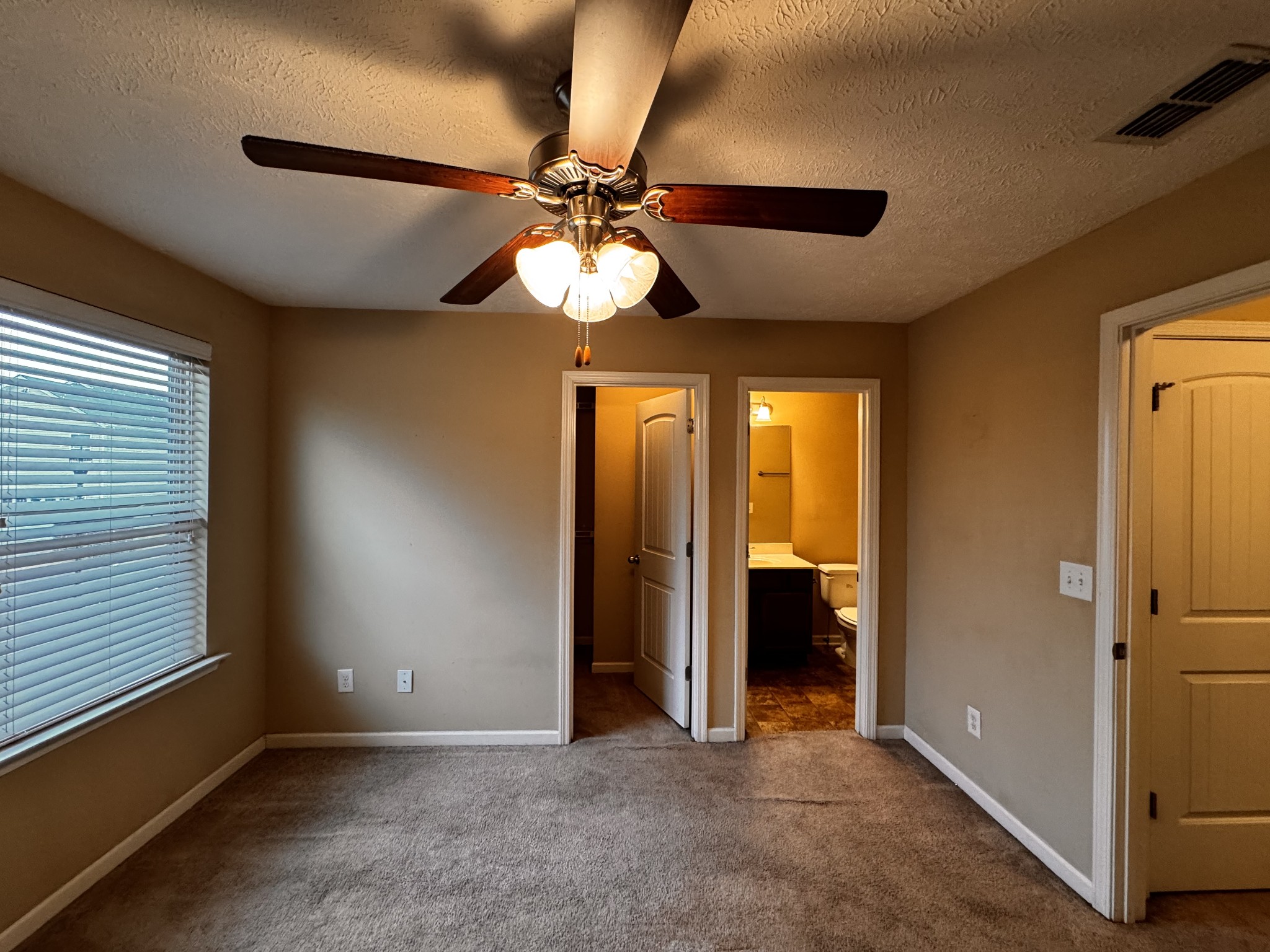 802 Lower Park Pl Property Photo 18