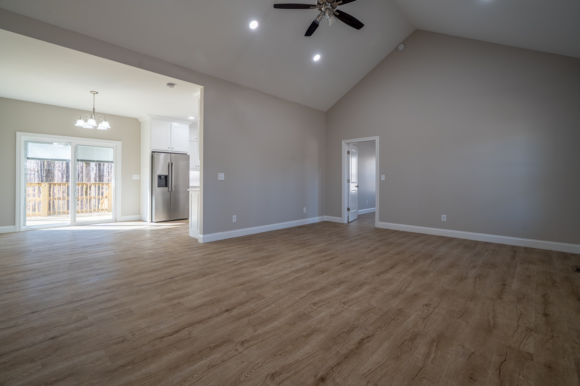32 Periwinkle Ln Property Photo 11