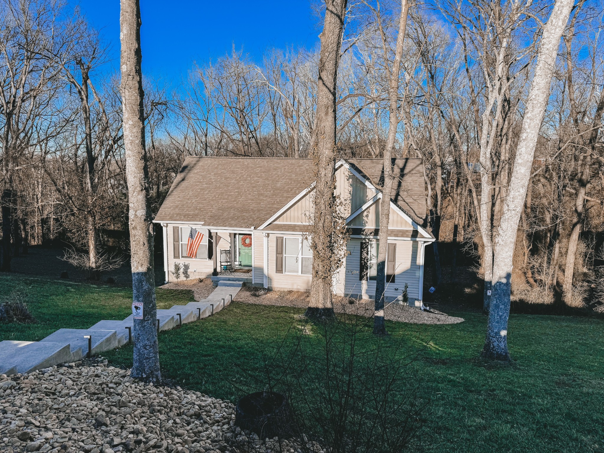 2228b Weona Dr Property Photo 25