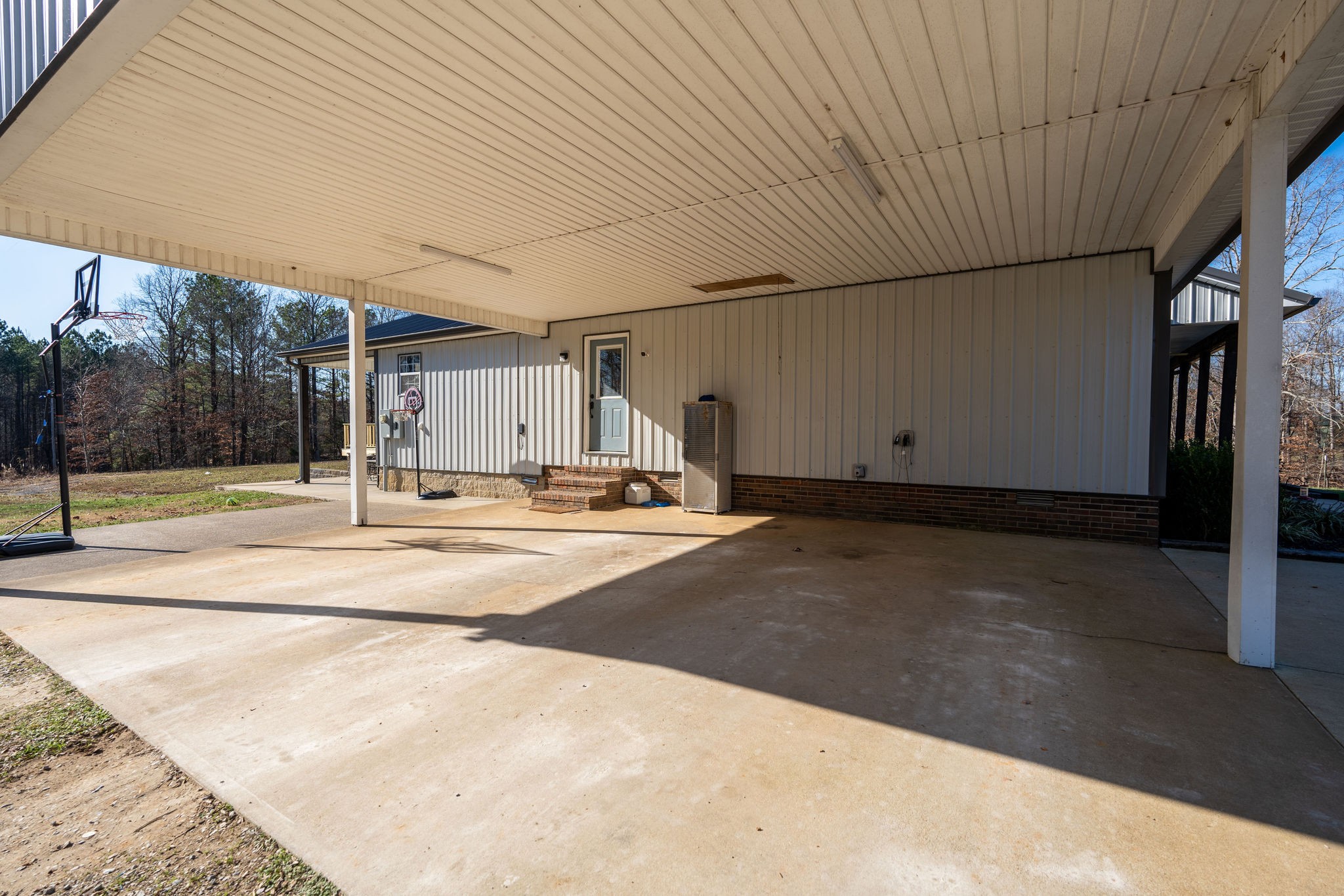 446 Liberty Hill Loop Property Photo 4