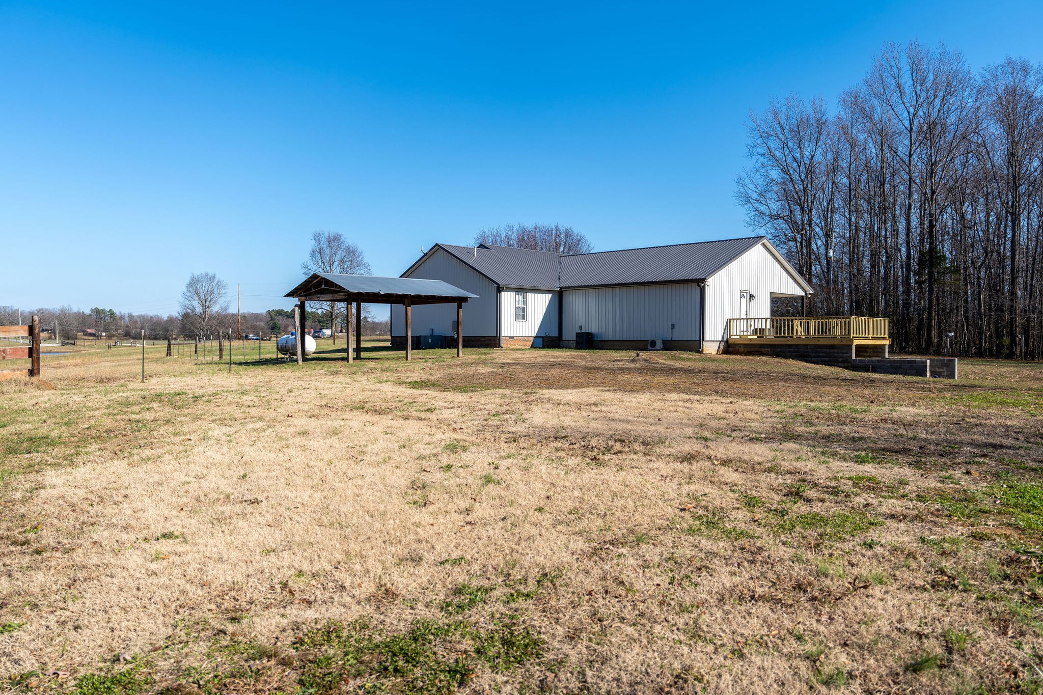 446 Liberty Hill Loop Property Photo 7