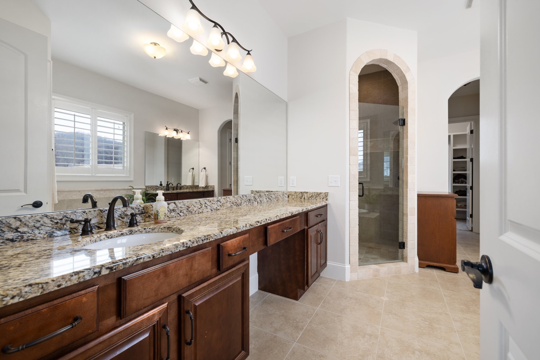 6516 Brandon Park Way Property Photo 36