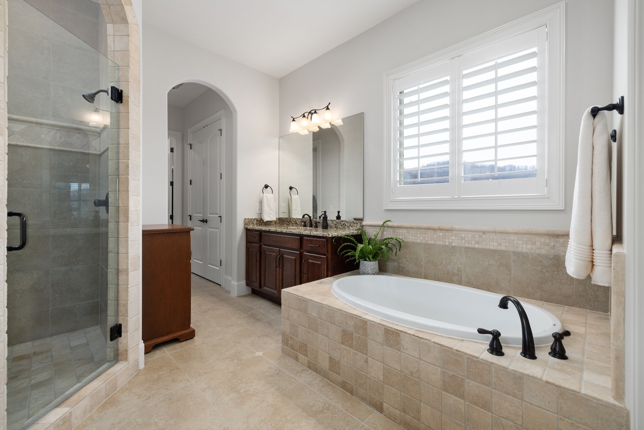 6516 Brandon Park Way Property Photo 37