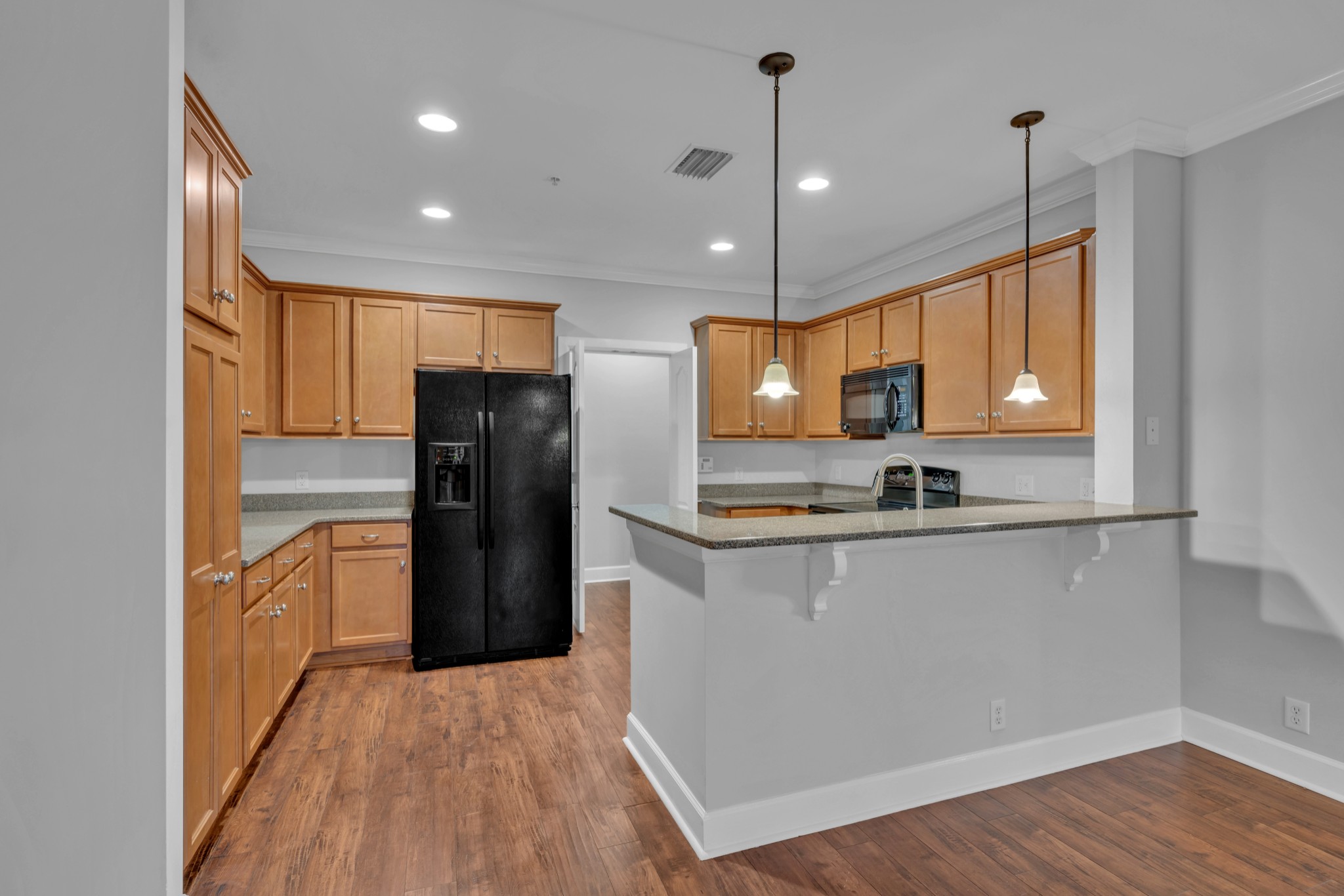 305 Seven Springs Way Property Photo 6