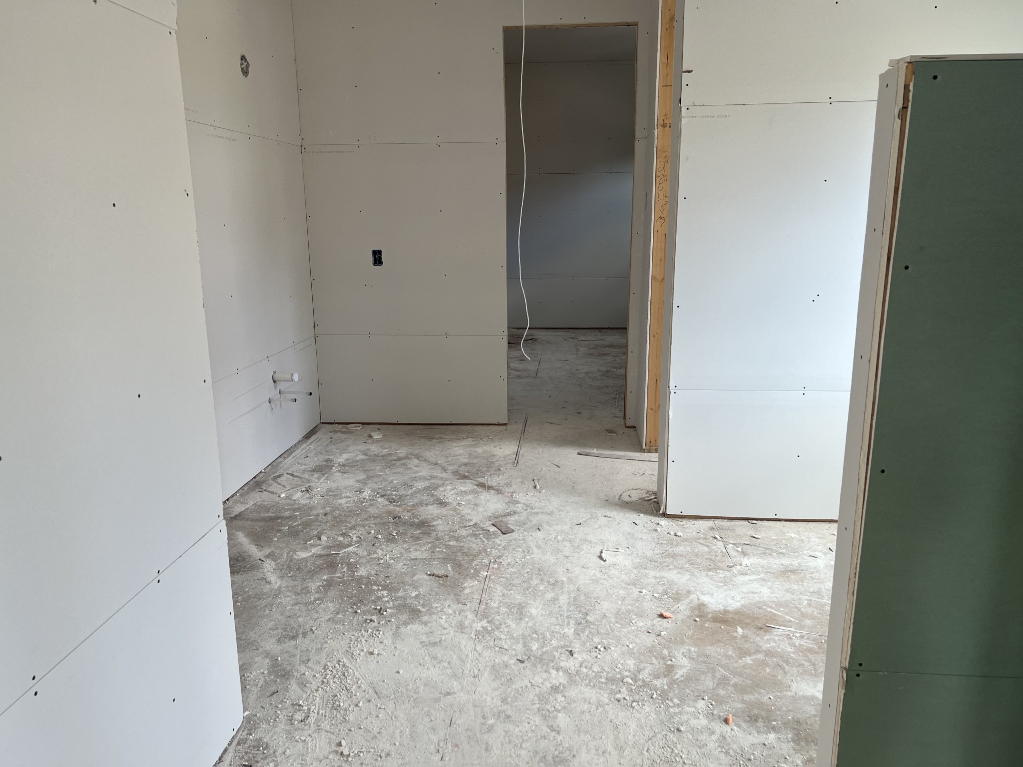 1007 Laguna Drive Property Photo 5