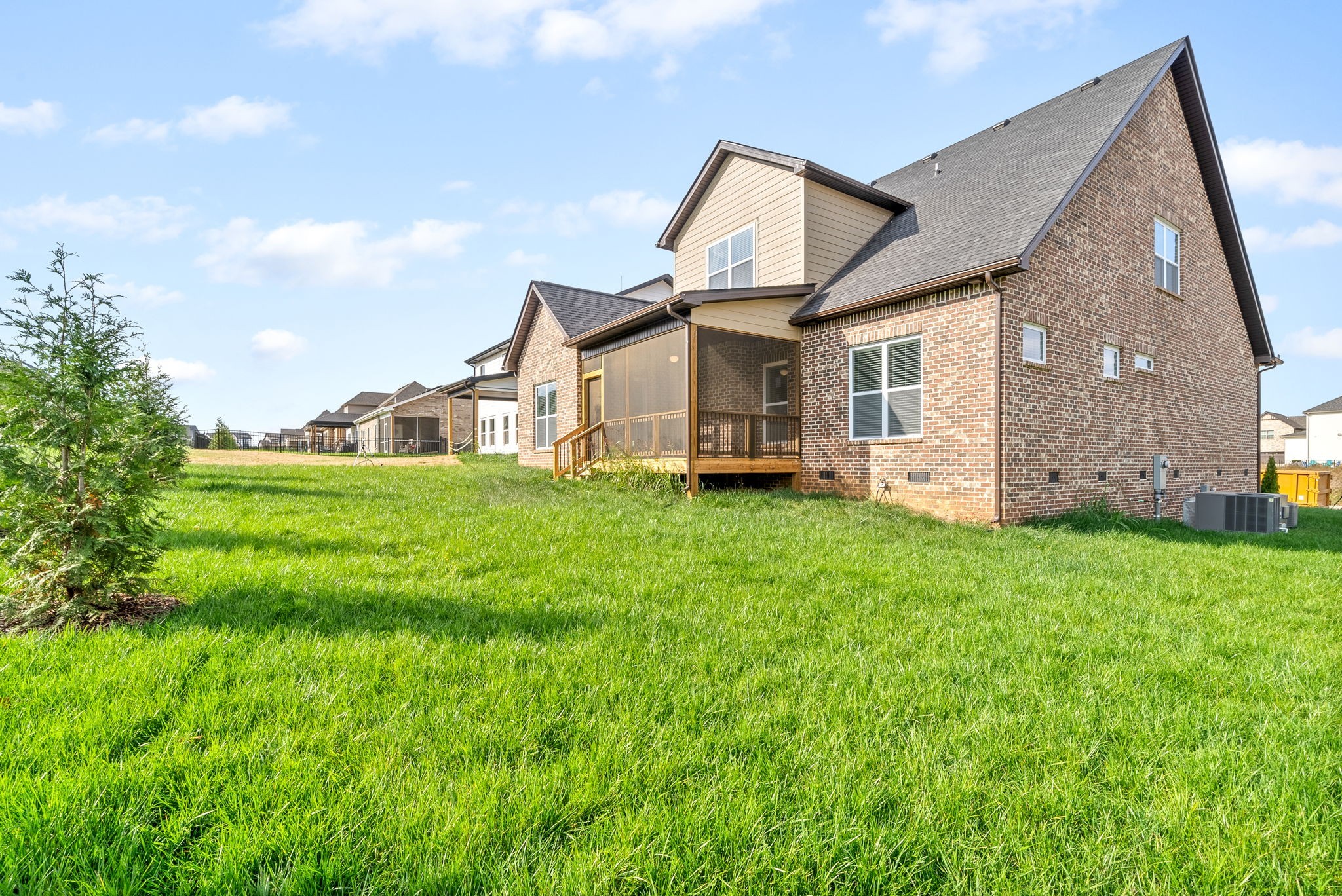 498 Spiderwort Drive Property Photo 40