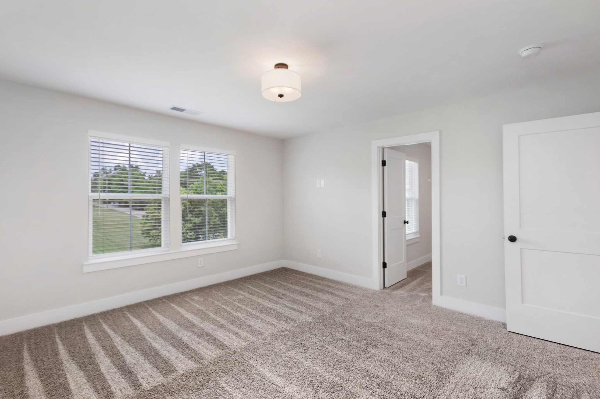 304 Jasmine Park Property Photo 27