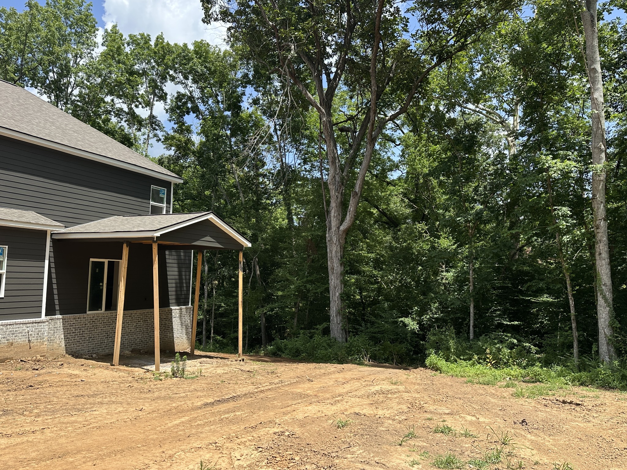 1584 Frye Rd Property Photo 4