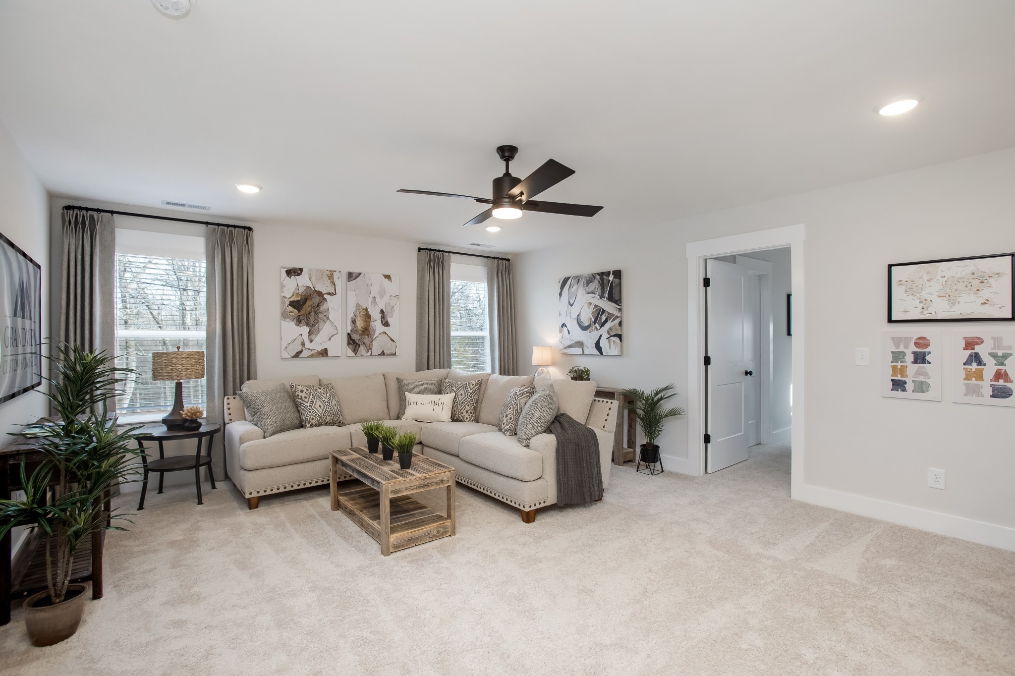 308 Jasmine Park Property Photo 16