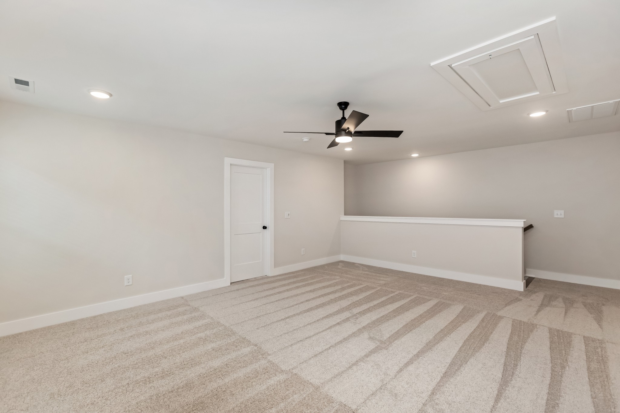 308 Jasmine Park Property Photo 44