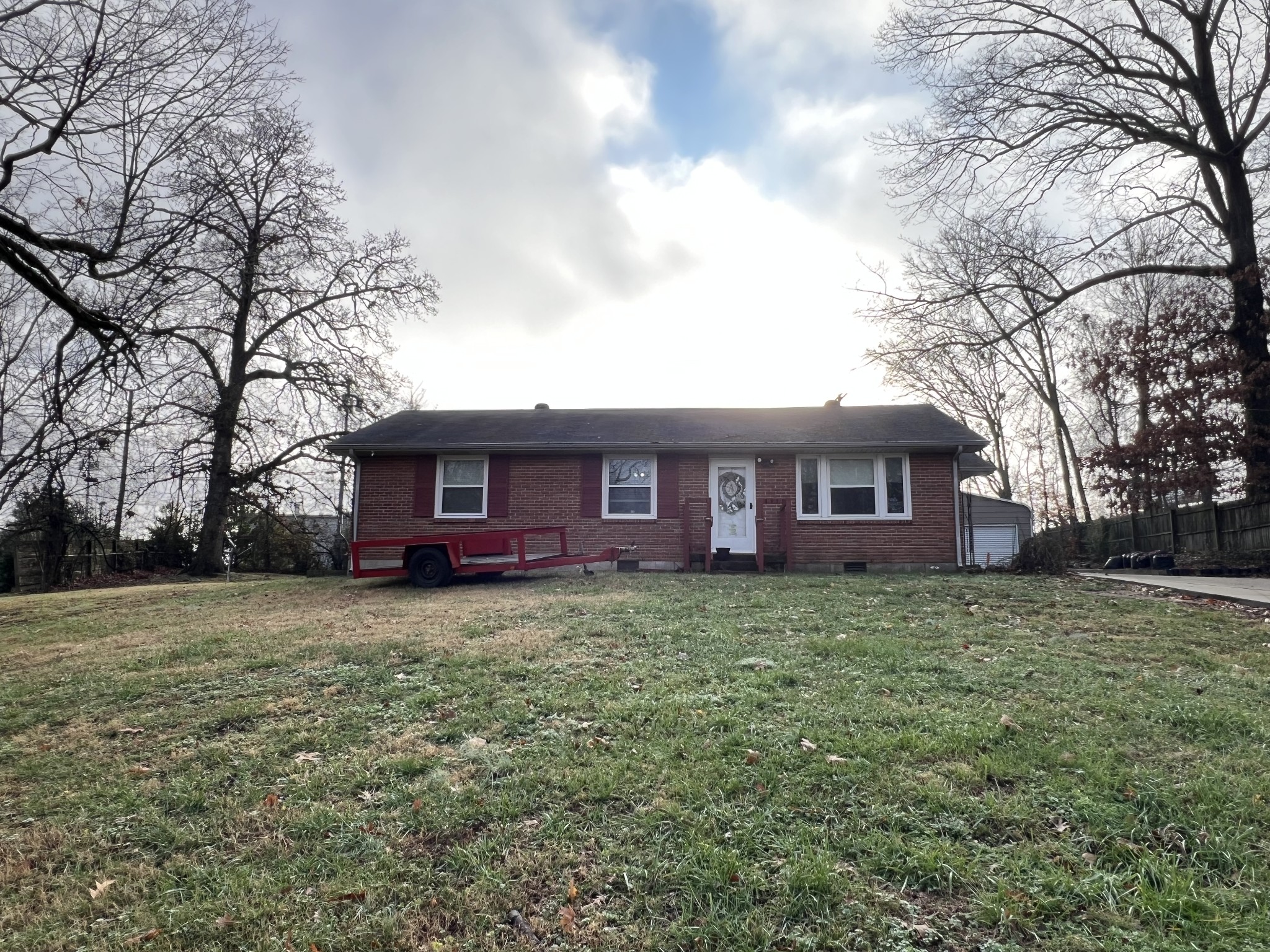 2523 Timberwood Dr Property Photo 1