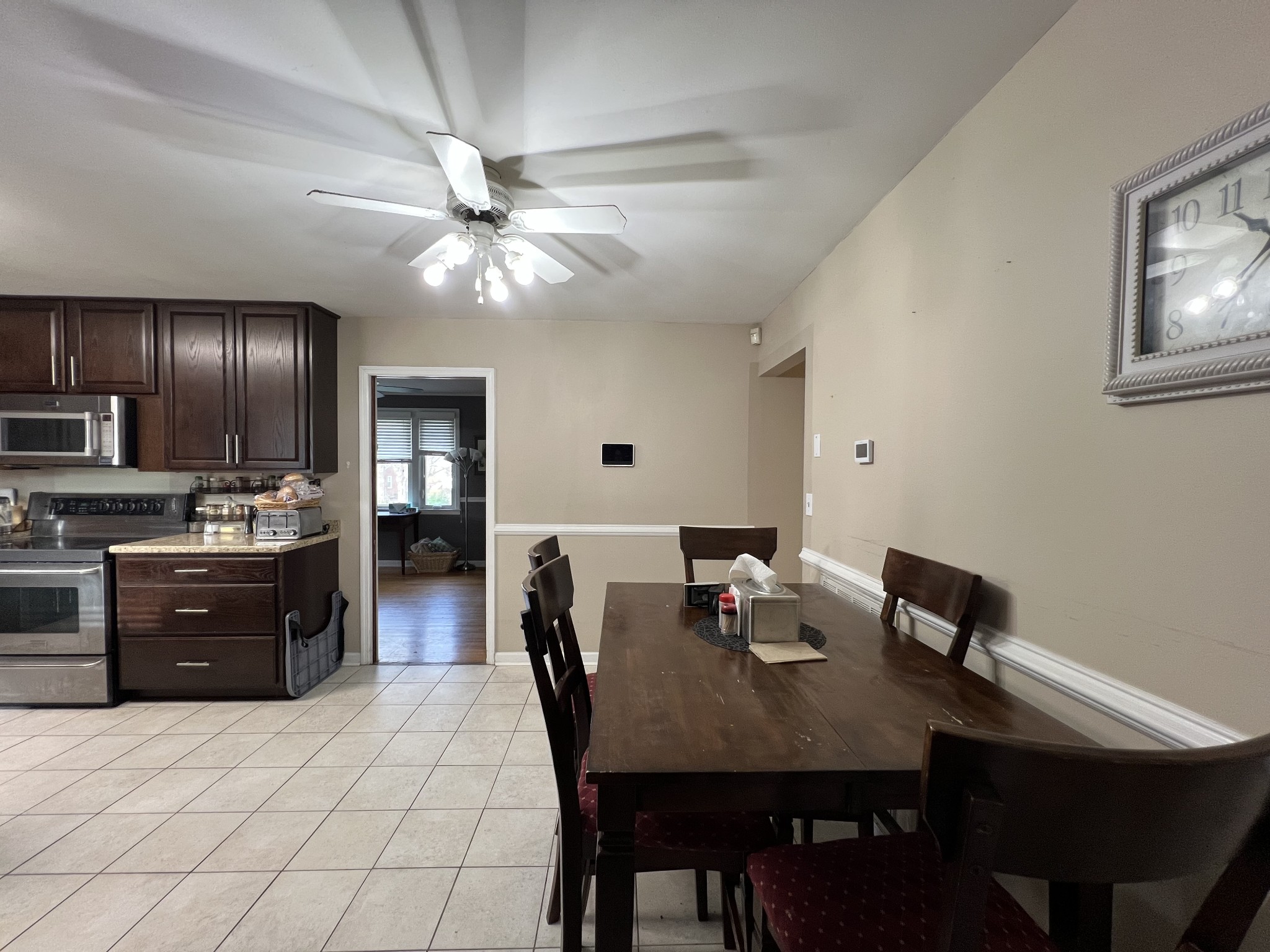2523 Timberwood Dr Property Photo 10