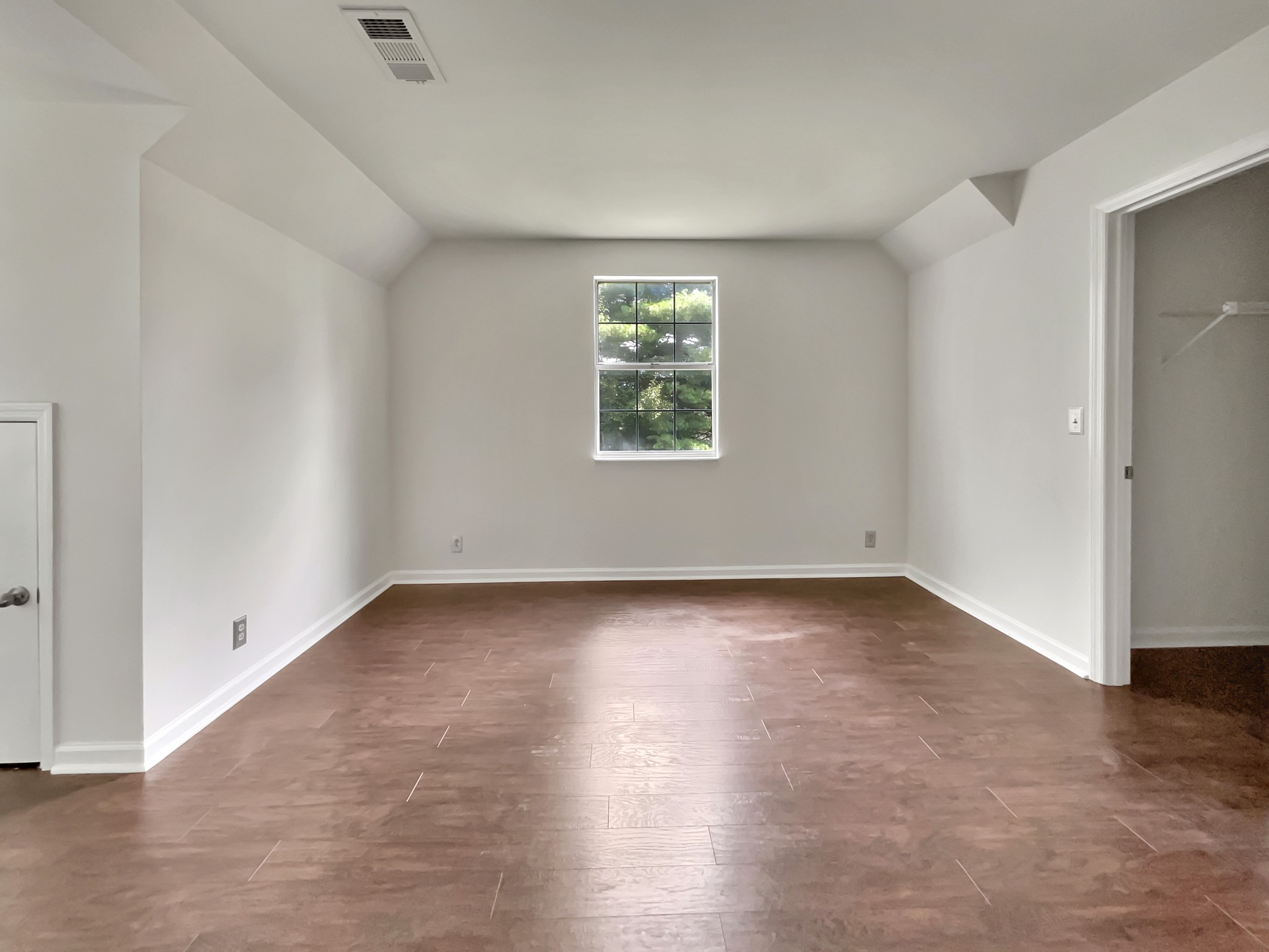 504 Overview Ln Property Photo 19