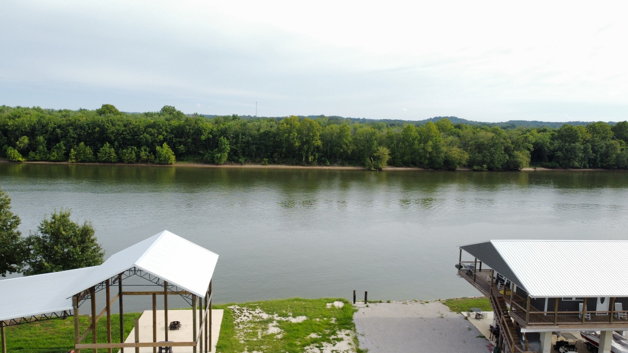 0 Tennessee River